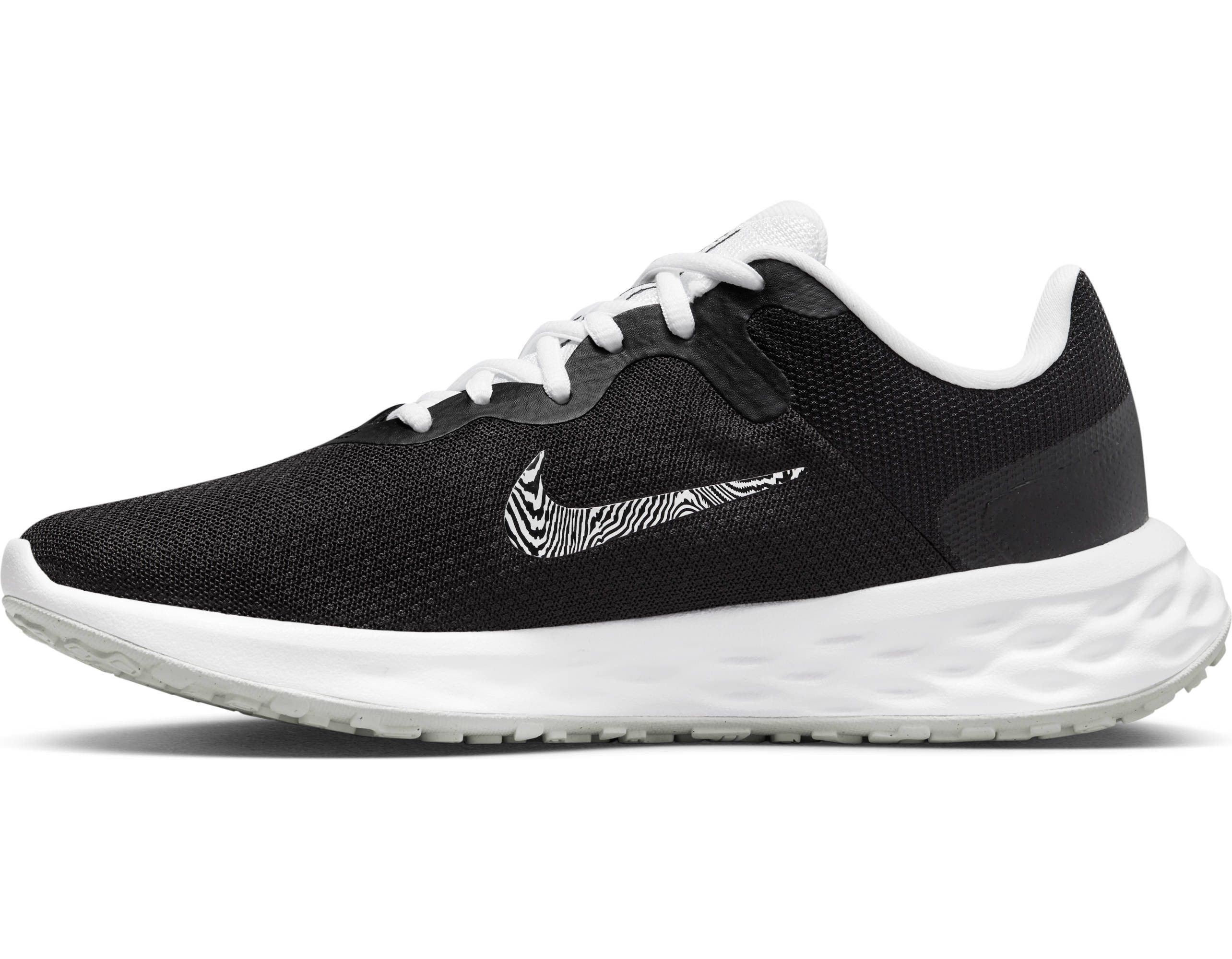 Nike Runningschoenen W REVOLUTION 6 NN PRM