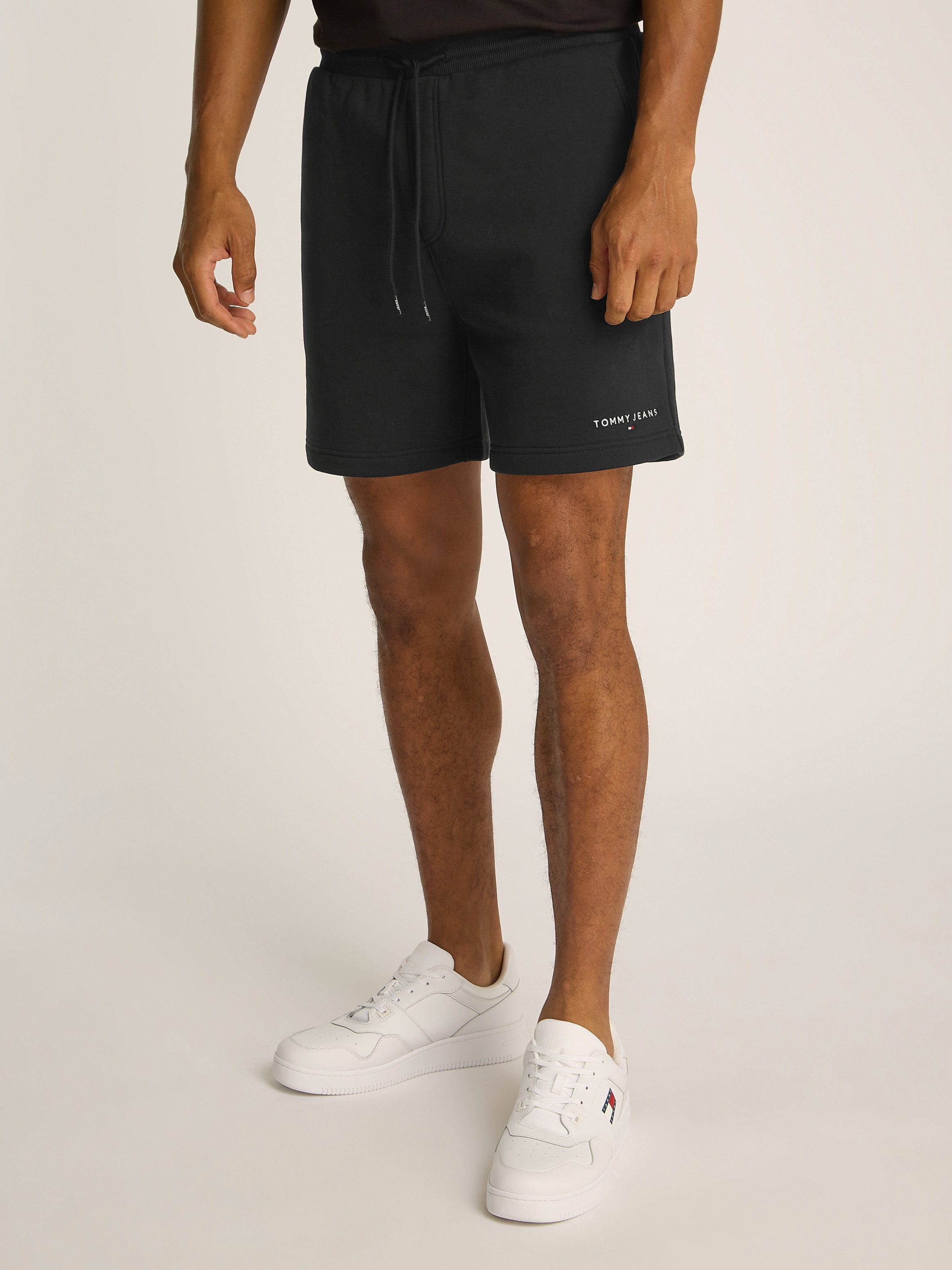 TOMMY JEANS Sweatshort TJM REG LINEAR SHORT heren sportshorts maat S zwart