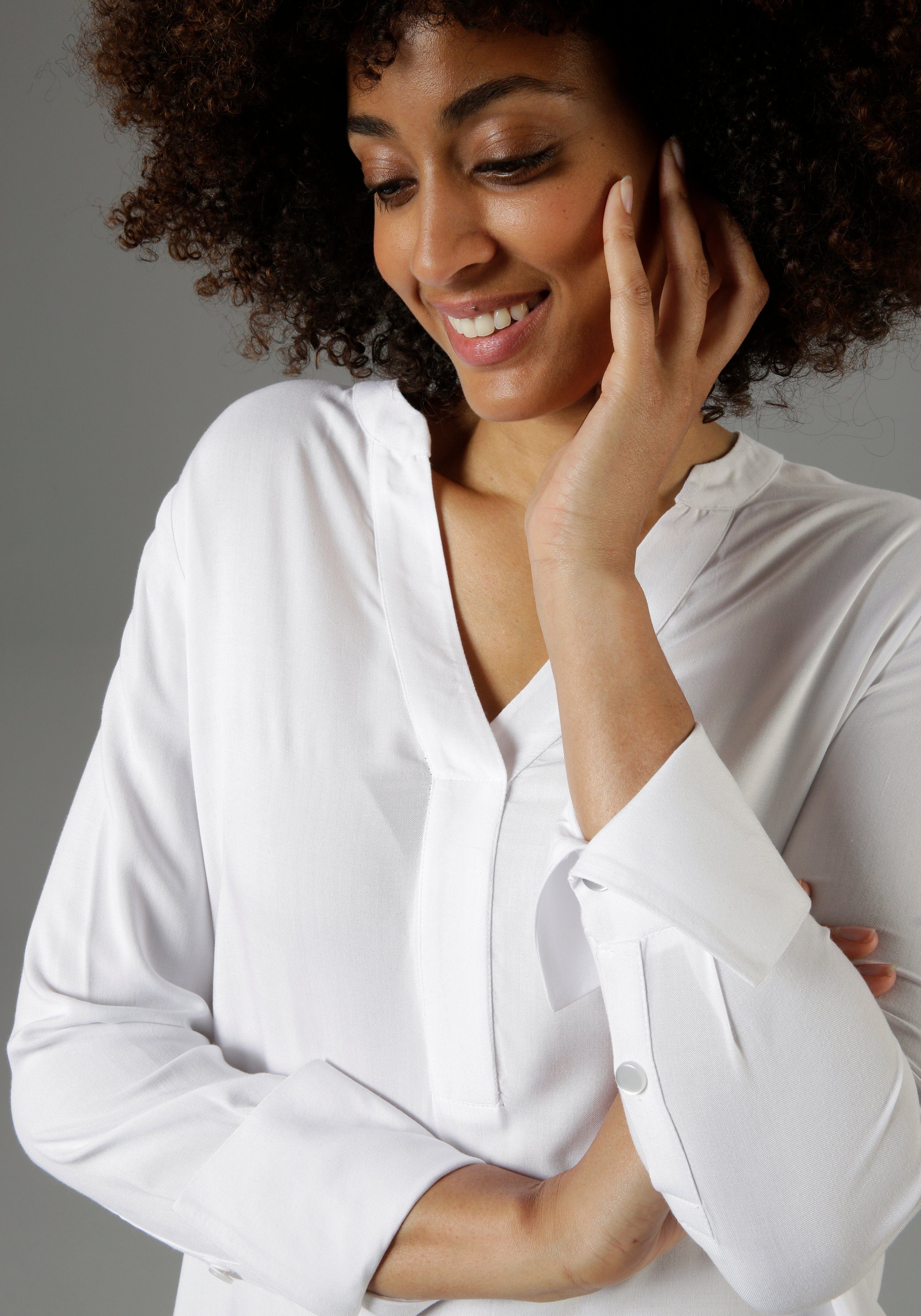 Aniston SELECTED Lange blouse met extra-lange manchetten