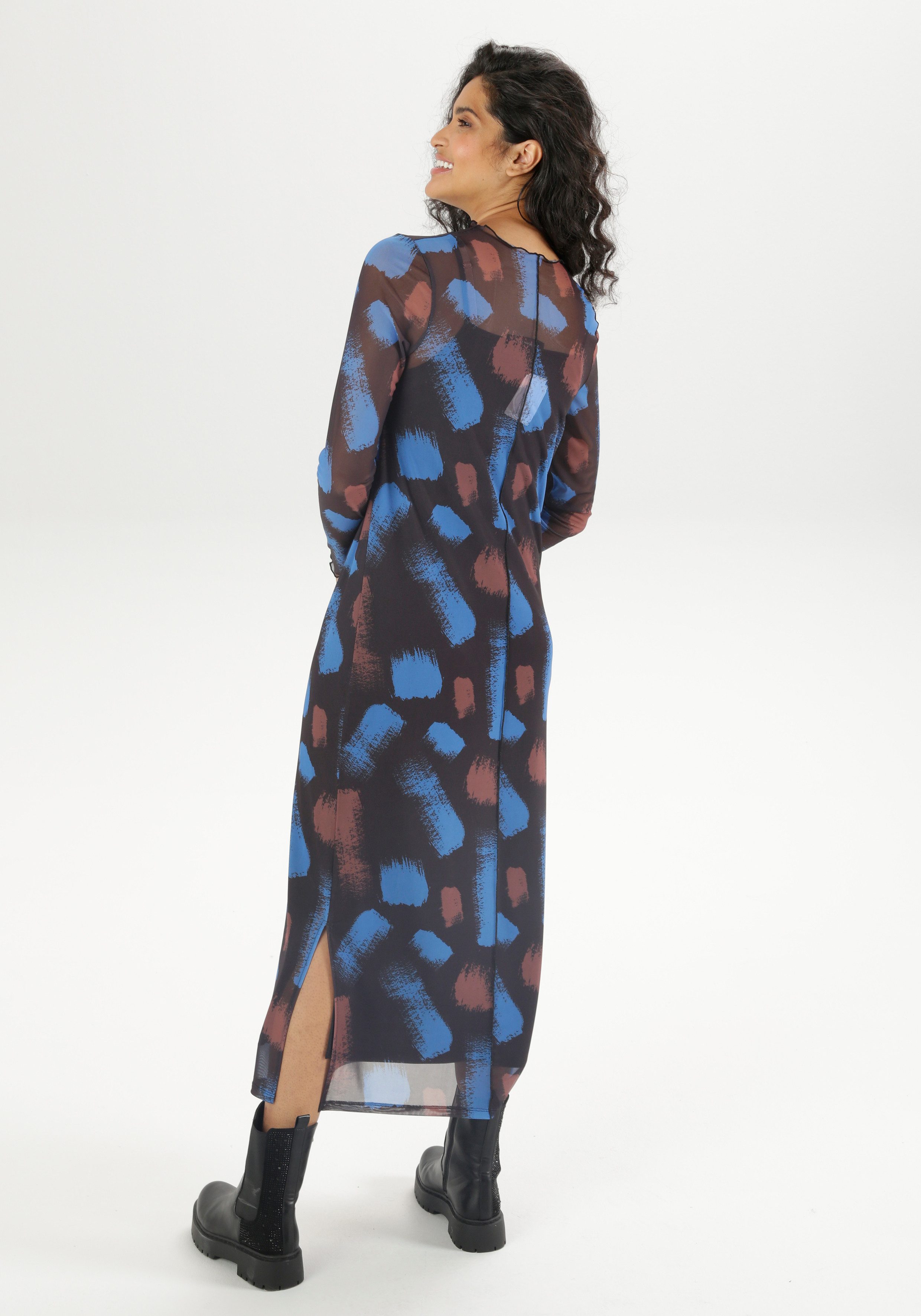 Aniston CASUAL Maxi-jurk met kleurharmonische grafische print (Met jersey onderjurk)