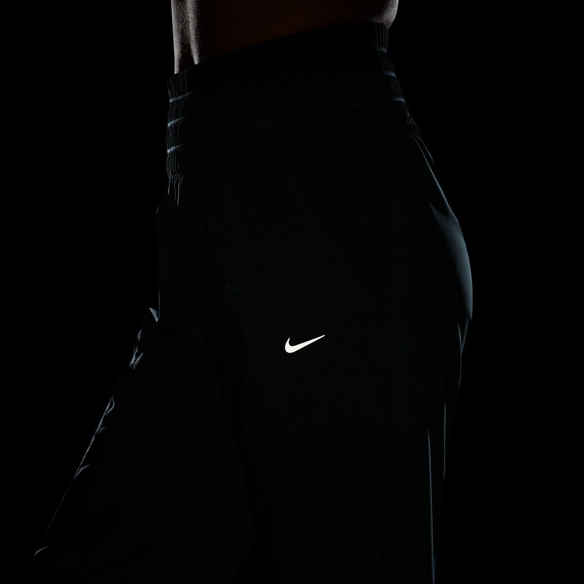 Nike Trainingsbroek DRI-FIT ONE WOMEN'S ULTRA HIGH-WAISTED PANTS