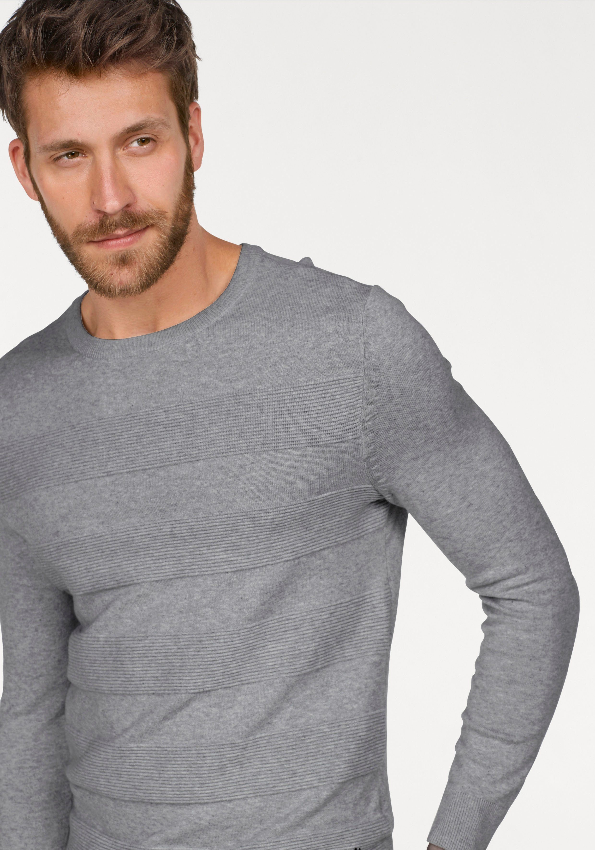 Bruno Banani Trui met ronde hals in streepoptiek