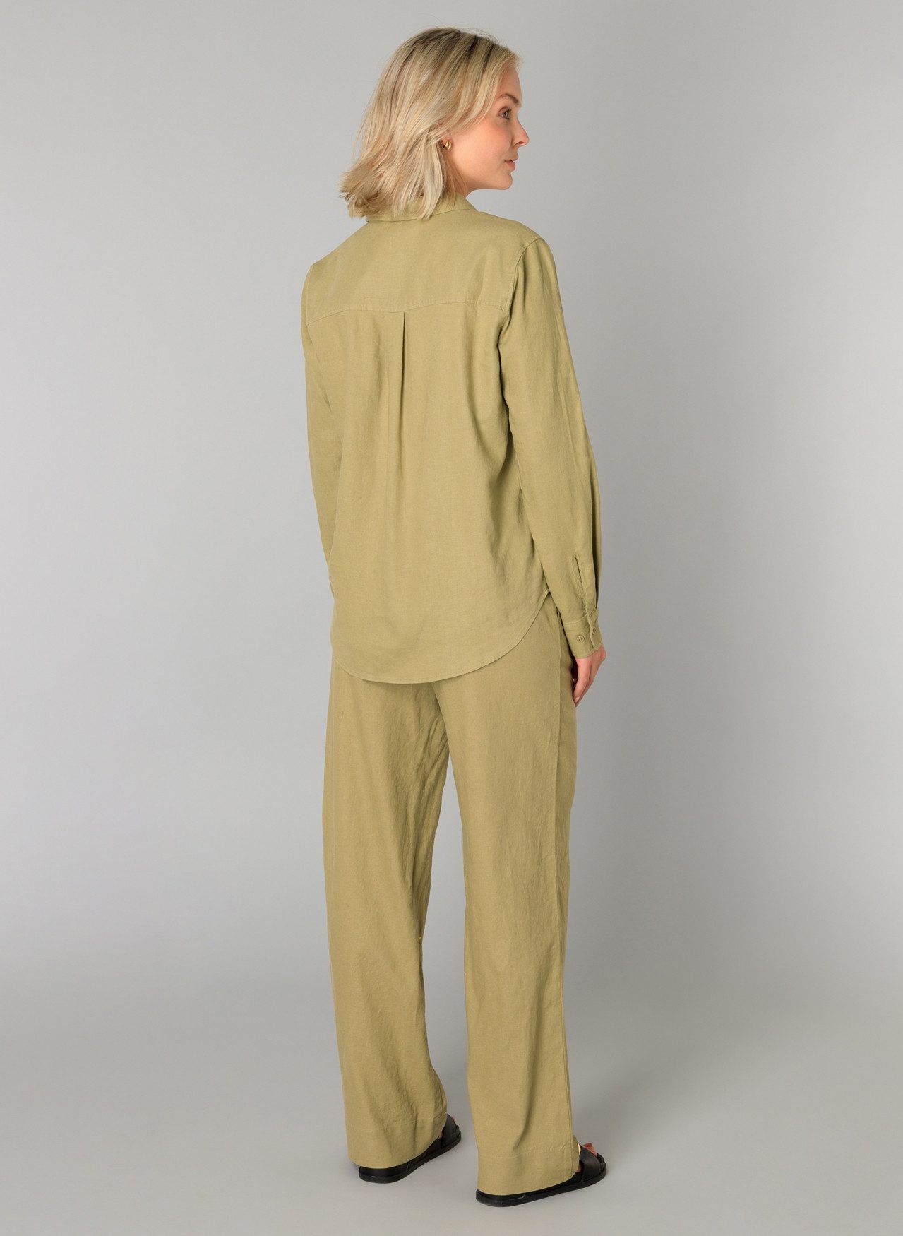 Base Level Overhemdblouse YAEL