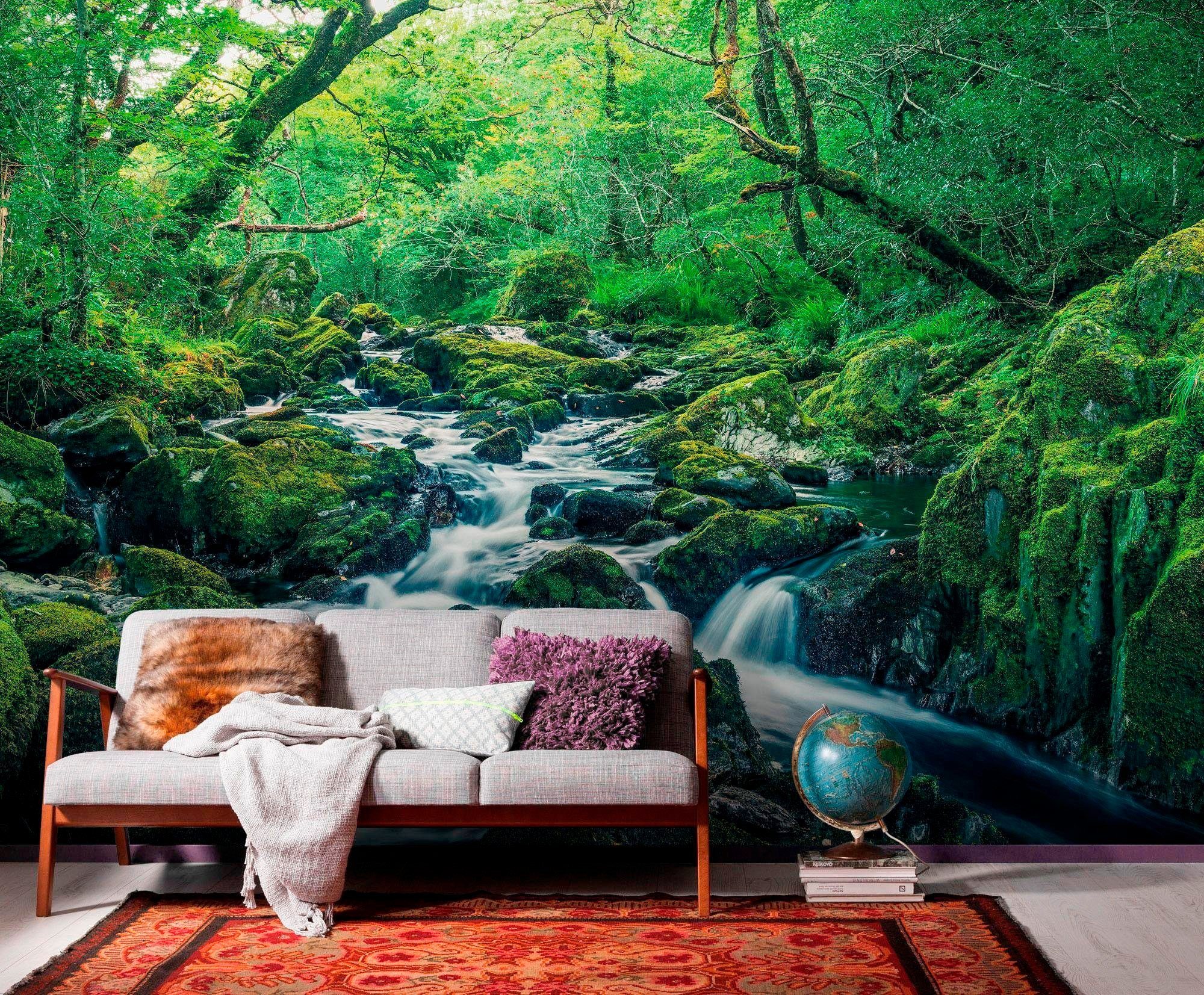 Komar Vliesbehang Digitale print vlies - Green Tales - Afmeting 400 x 250 cm (1 stuk)