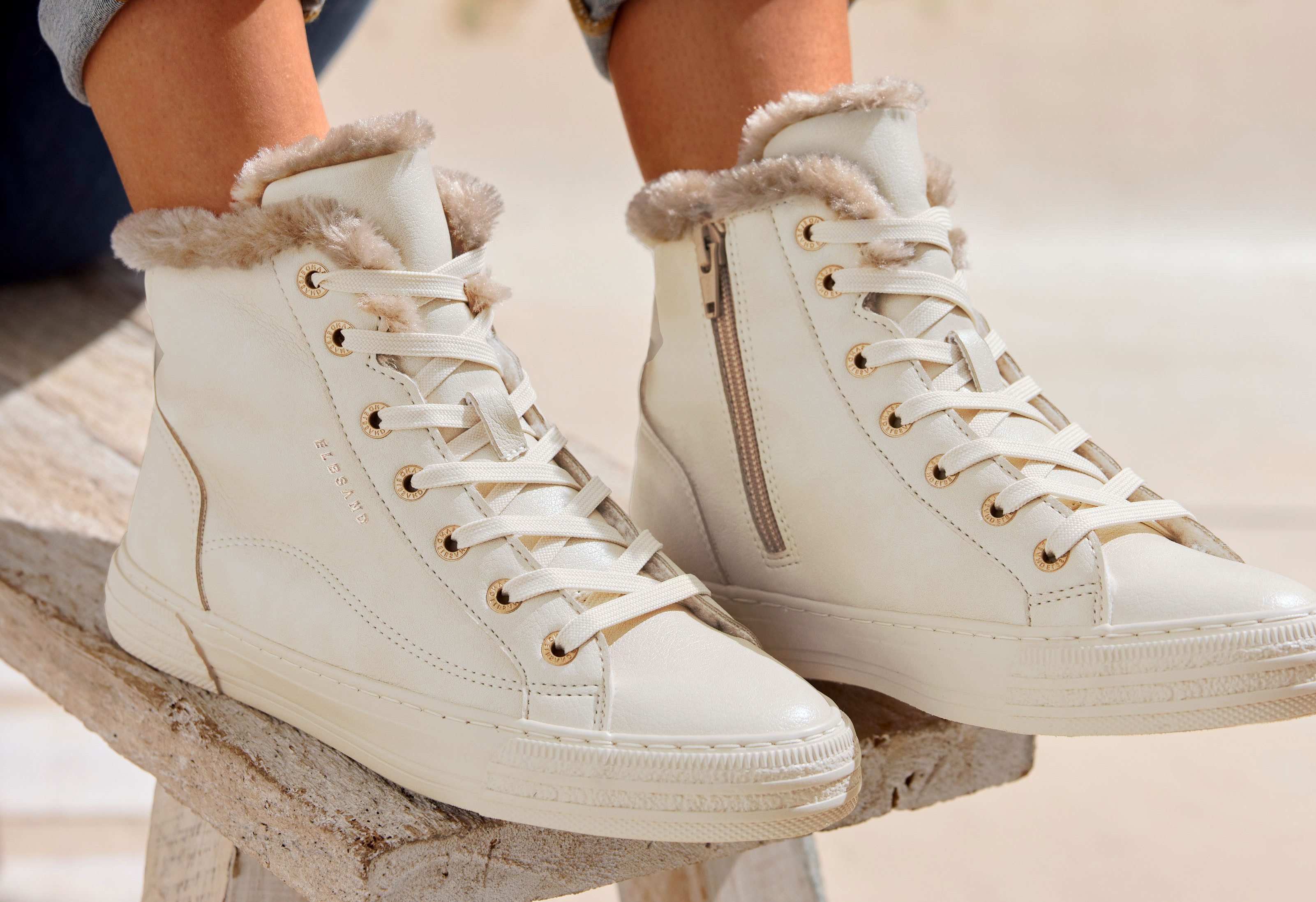 Elbsand Laarsjes Laarzen, boots, veterboots, sneakers, veterschoenen VEGAN dames laarsjes maat 42 beige