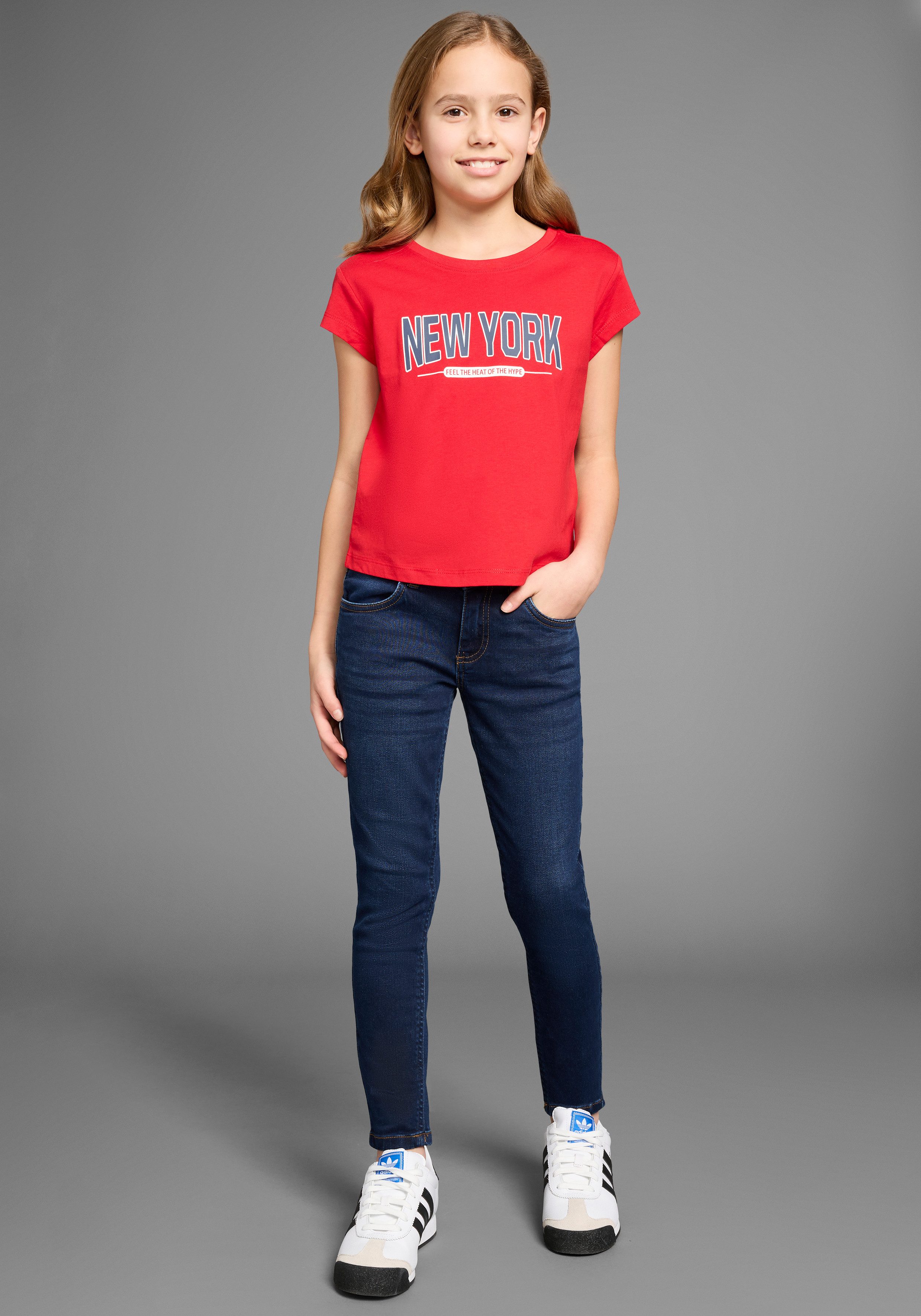 KIDSWORLD T-shirt New York - Print Korte mouwen, rechte pasvorm, met stijlvolle print
