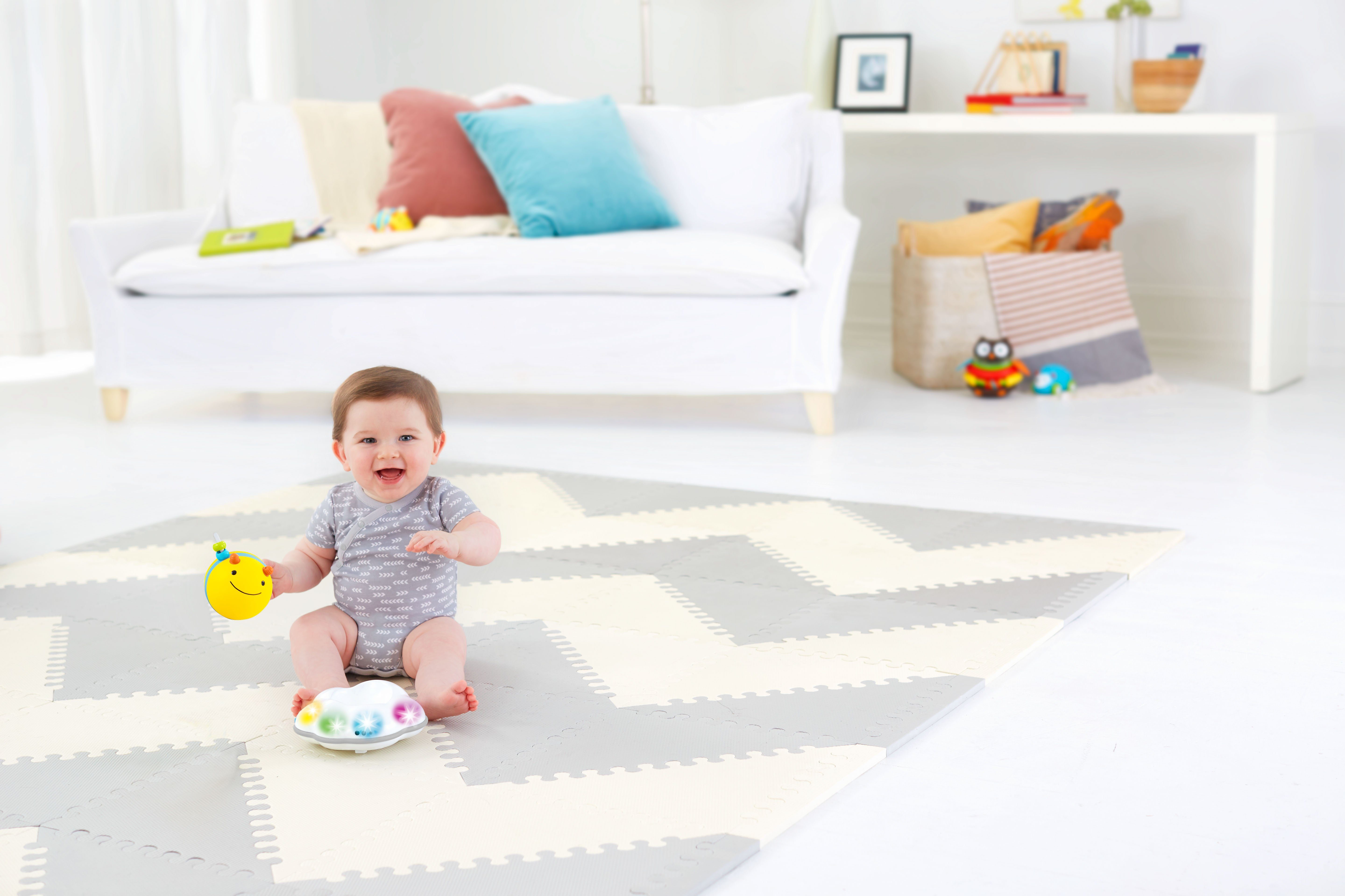 Skip Hop Leerspeelgoed Explore & More kruipspeelgoed bij