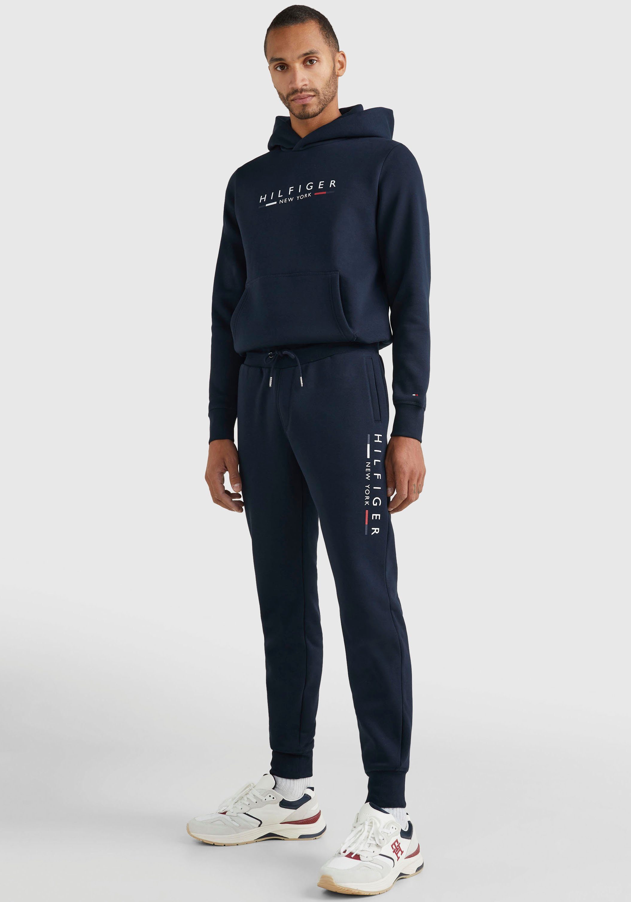 Tommy Hilfiger Joggingpak HILFIGER NEW YORK TRACKSUIT (set, 2-delig)