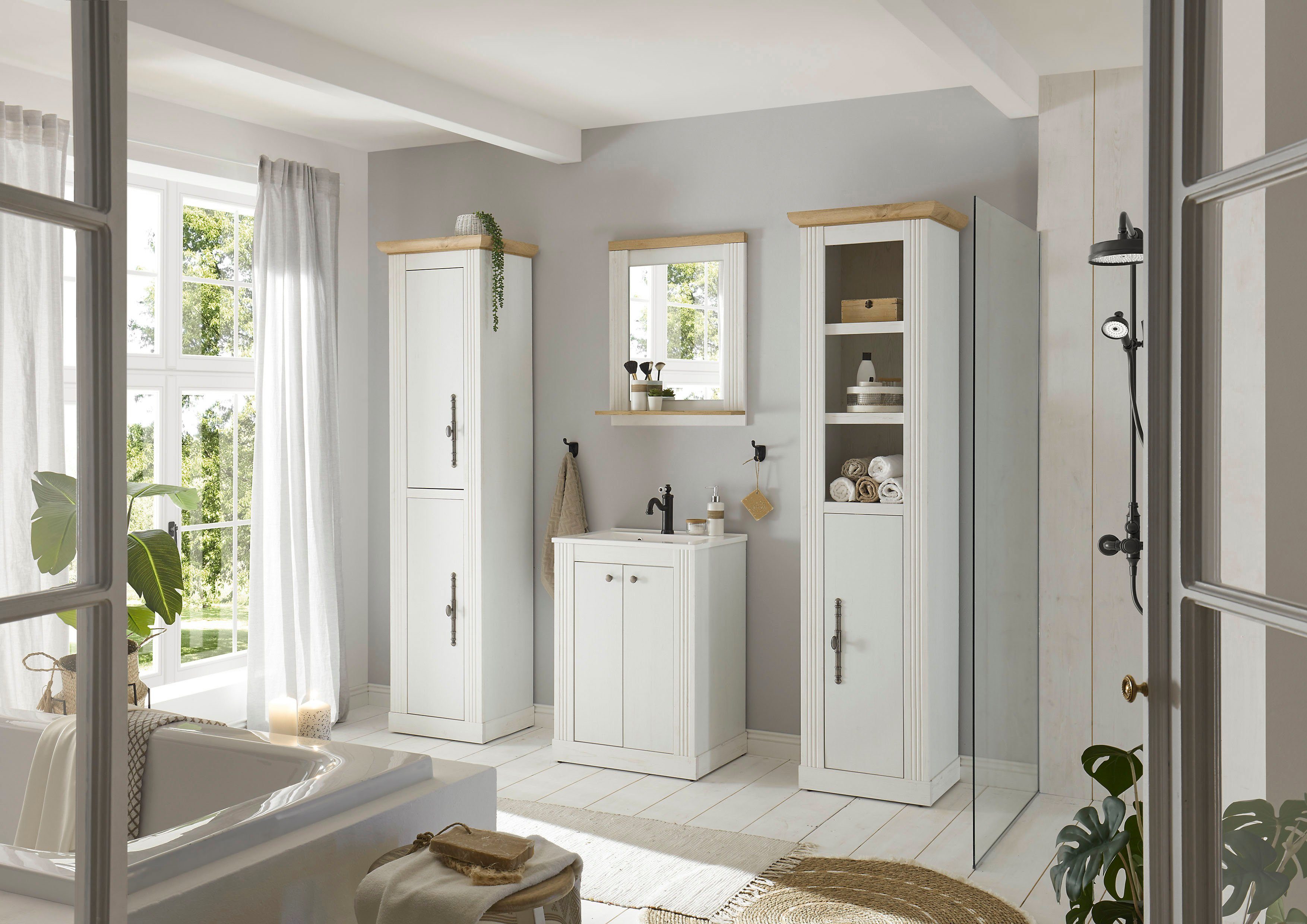 Home affaire Badkamerserie WESTMINSTER, badkamer in landhuisstijl, 4-delig badkamer Waschtafel, spiegel, 2 hoge kasten, in 2 kleuren, breedte 200 cm (4-delig)