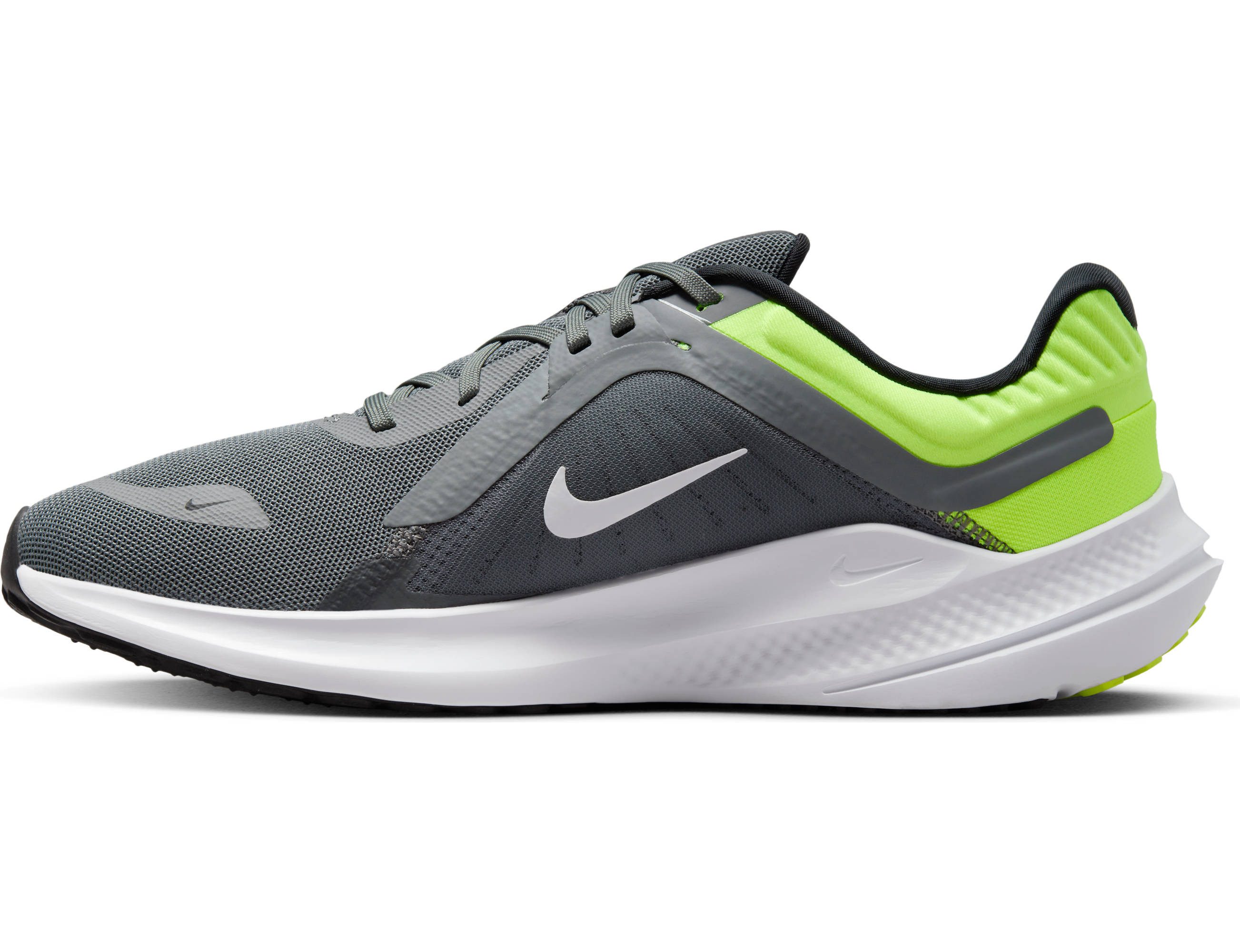 Nike Runningschoenen QUEST 5