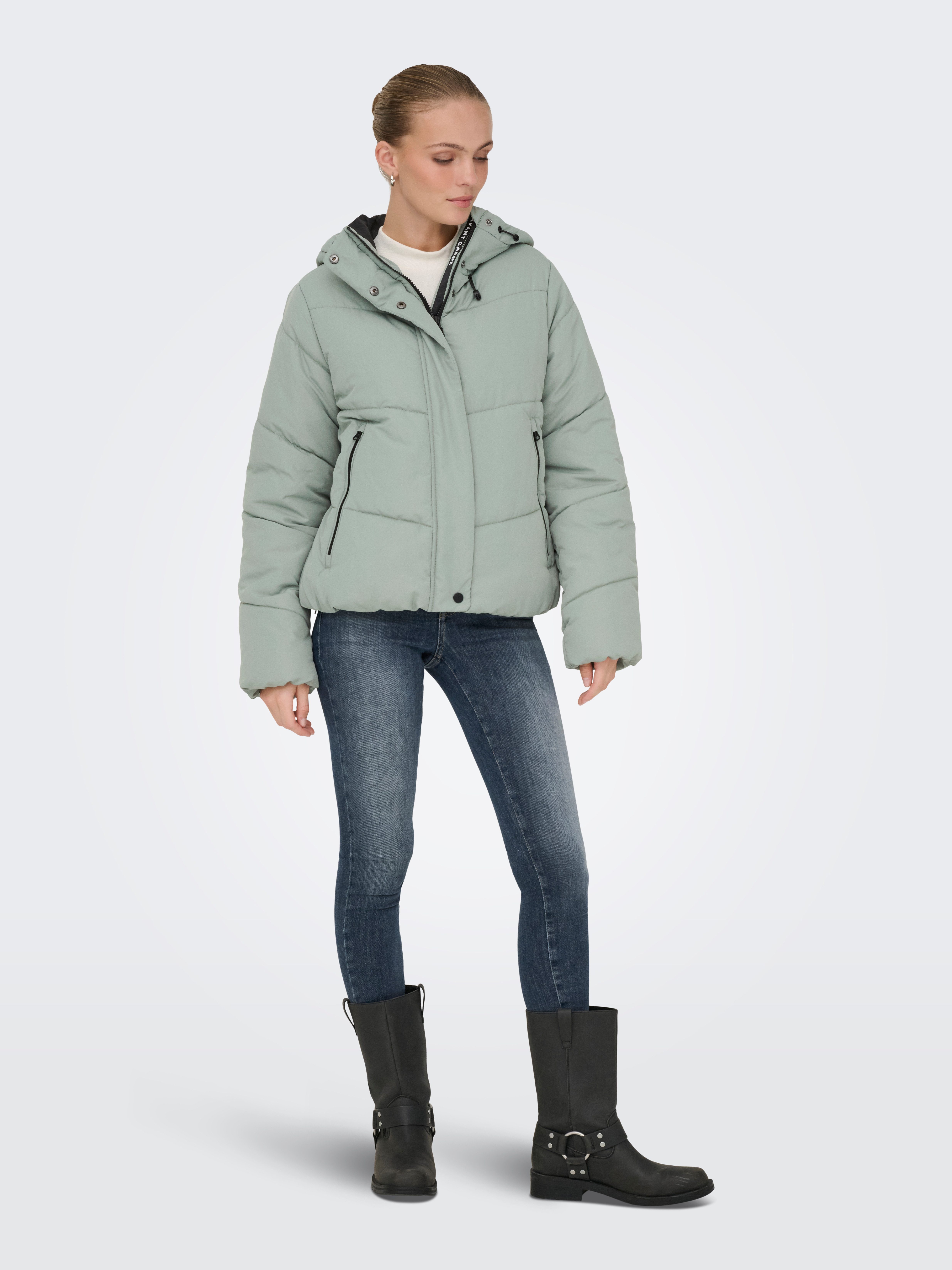 Only Gewatteerde jas ONLMAGGI LIFE SHORT PUFFER CC OTW