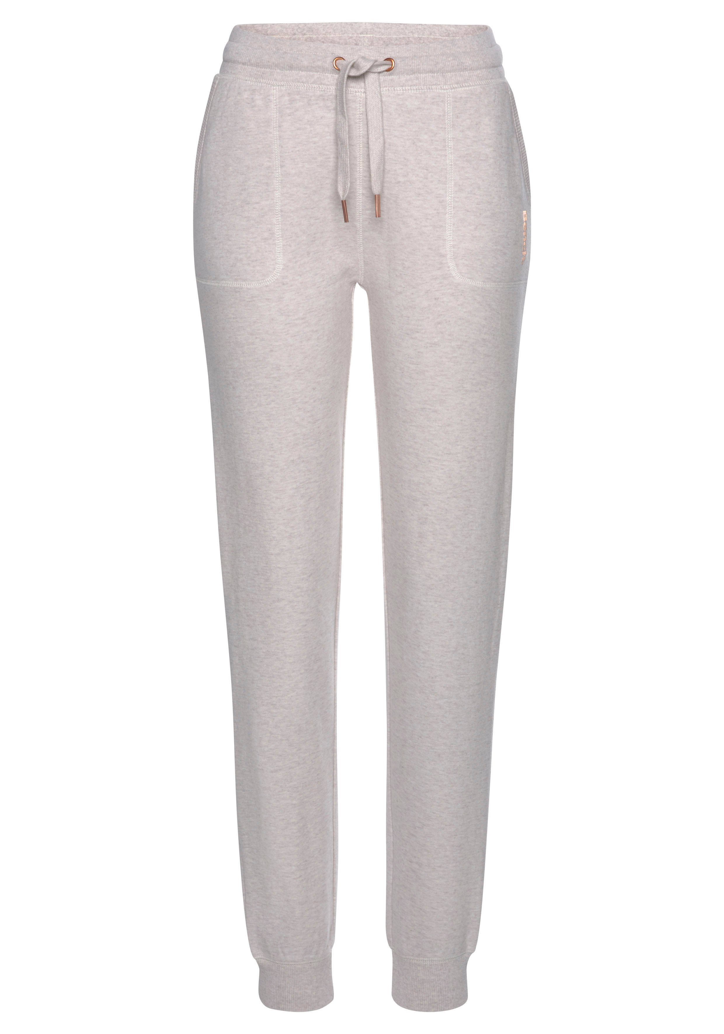 Bench. Loungewear Loungepak met goudkleurig logomotief (set, 2-delig, 1 stuk)