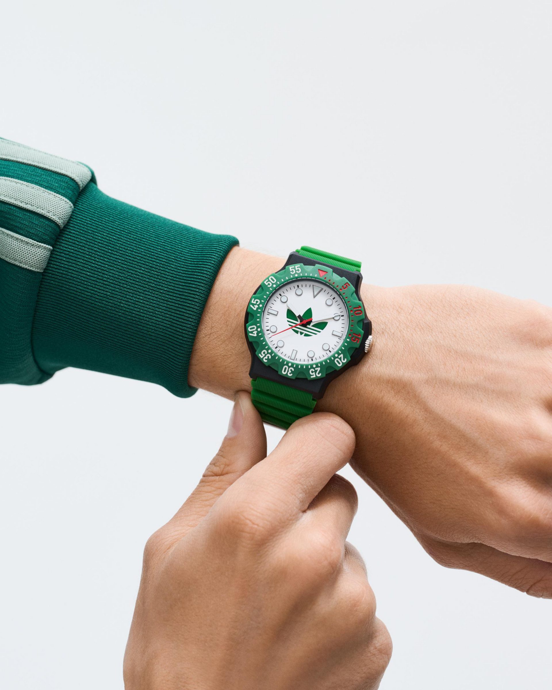 adidas Originals Kwartshorloge DISCOVERER TWO Horloge, herenhorloge, dameshorloge, siliconen armband, lichtgevende wijzers