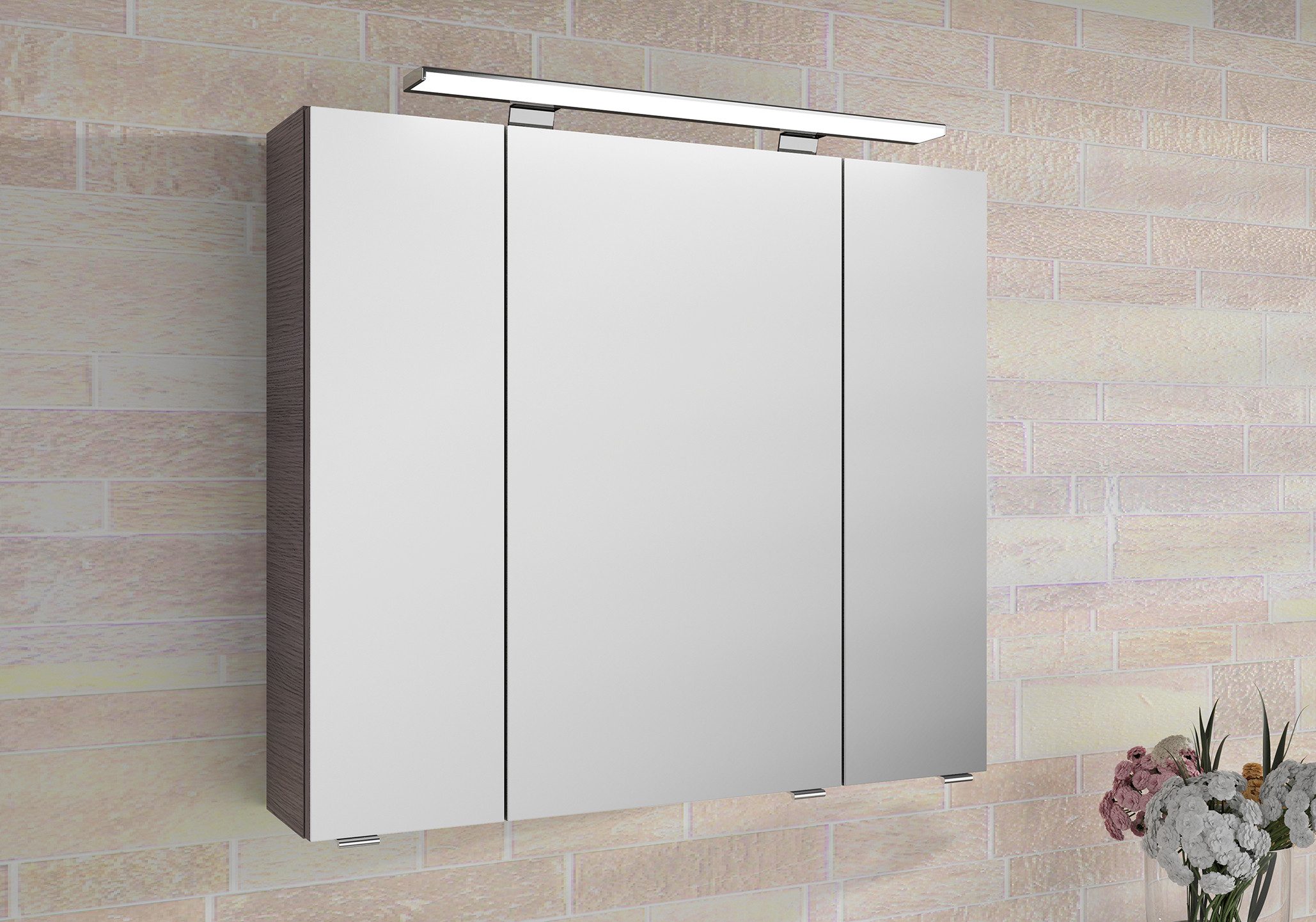 Saphir Badkamerspiegelkast Serie 4010 badkamer spiegelkast incl. LED-opbouwlamp Badkast 80 cm breed, 3 deuren, 6 glazen legplanken, incl. deurdemper