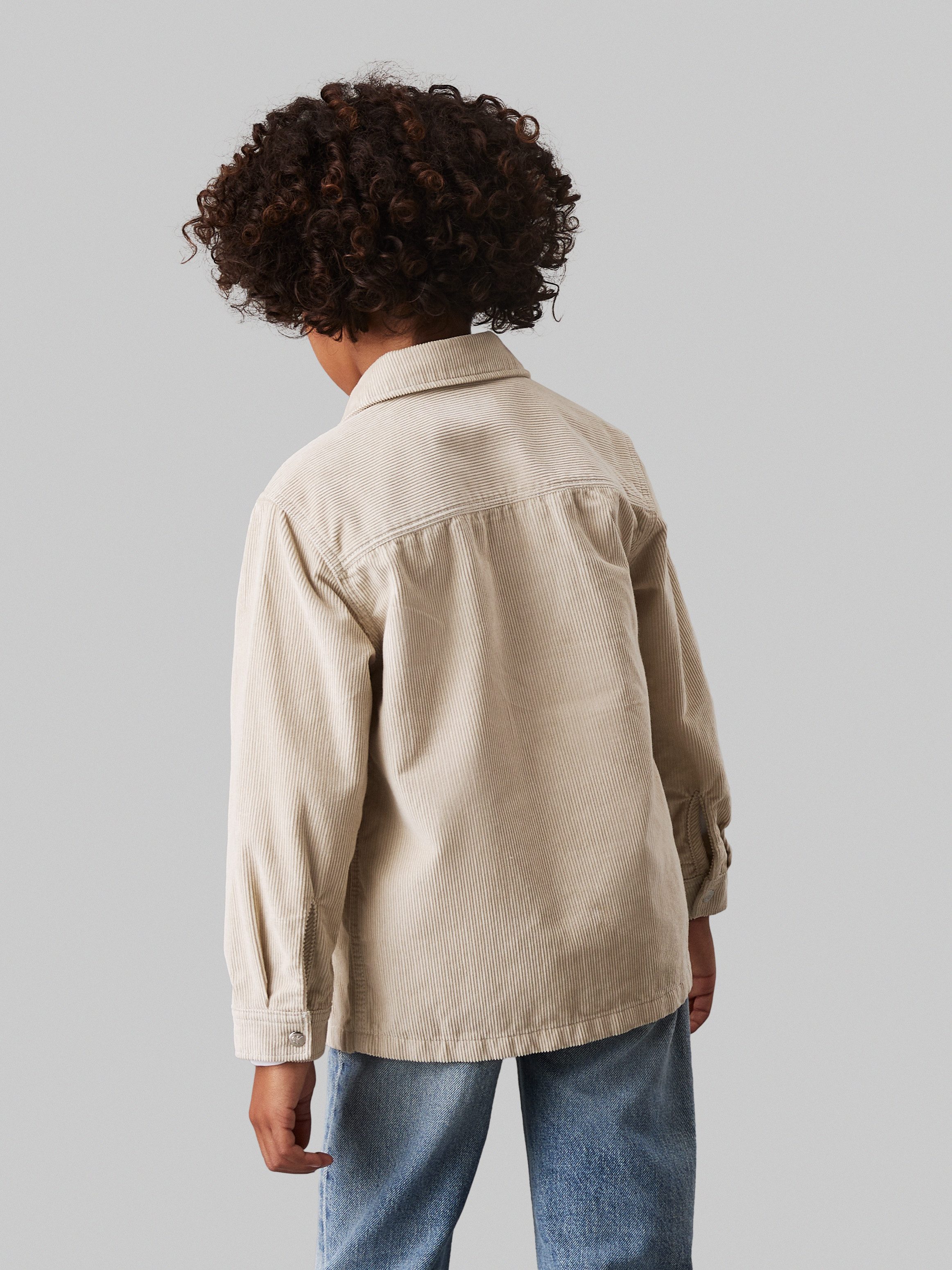Calvin Klein Overhemd met lange mouwen Corduroy Straight Overshirt voor kinderen tot 16 jaar en met logo-patch