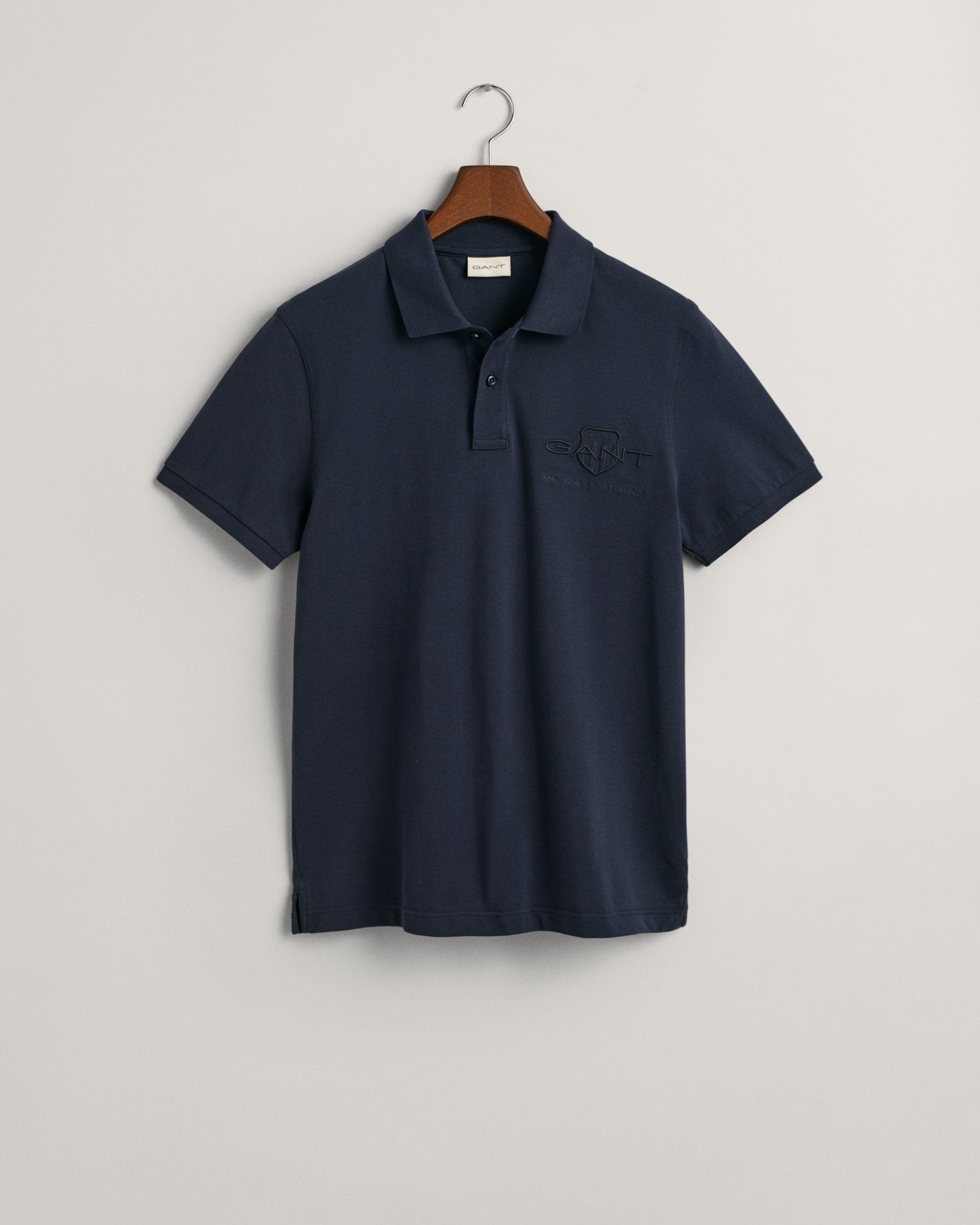 Gant Poloshirt REG TONAL SHIELD SS RUGGER Ton-in-ton borduursel op de borst