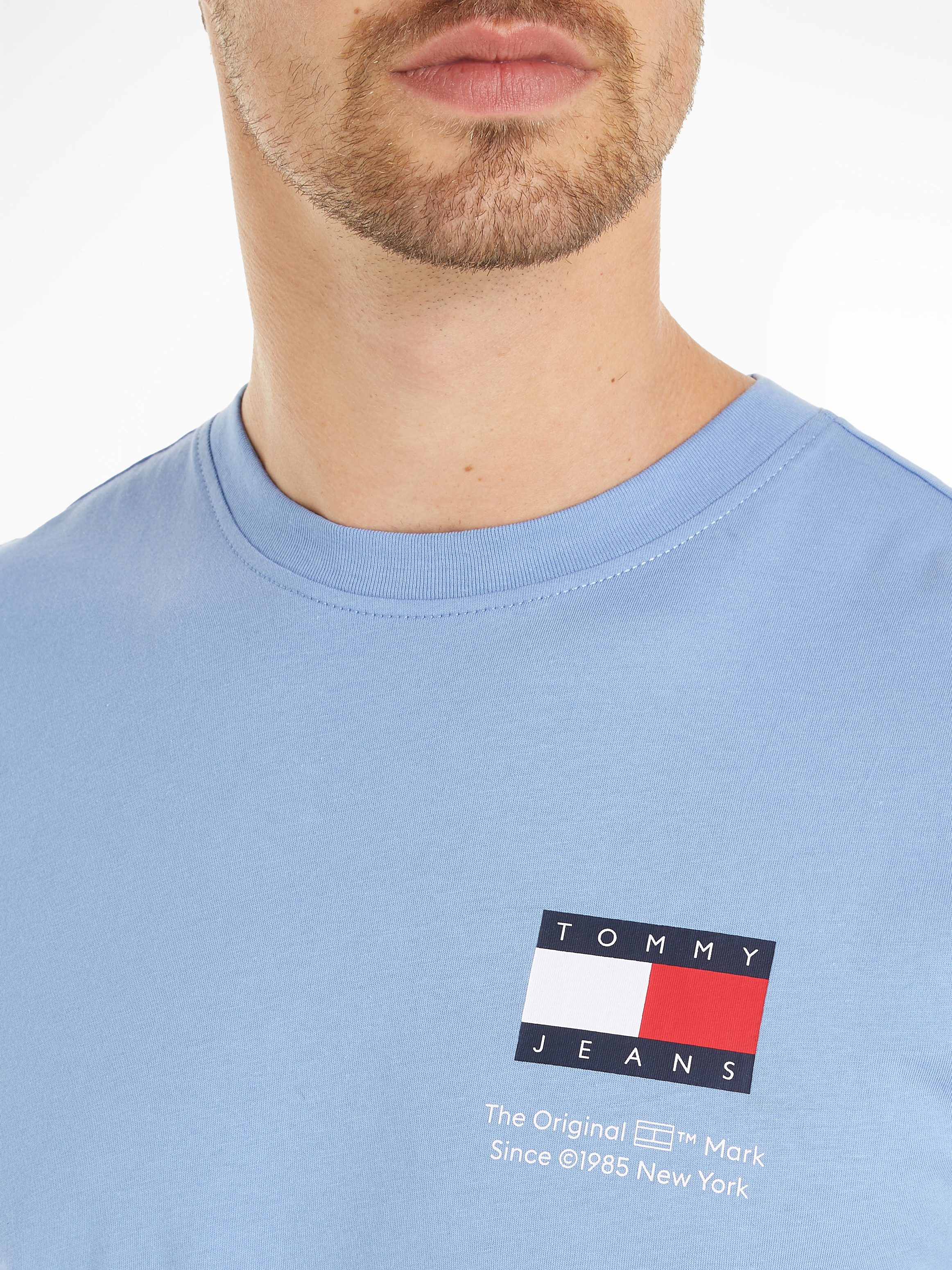 TOMMY JEANS T-shirt TJM SLIM ESSENTIAL FLAG TEE EXT