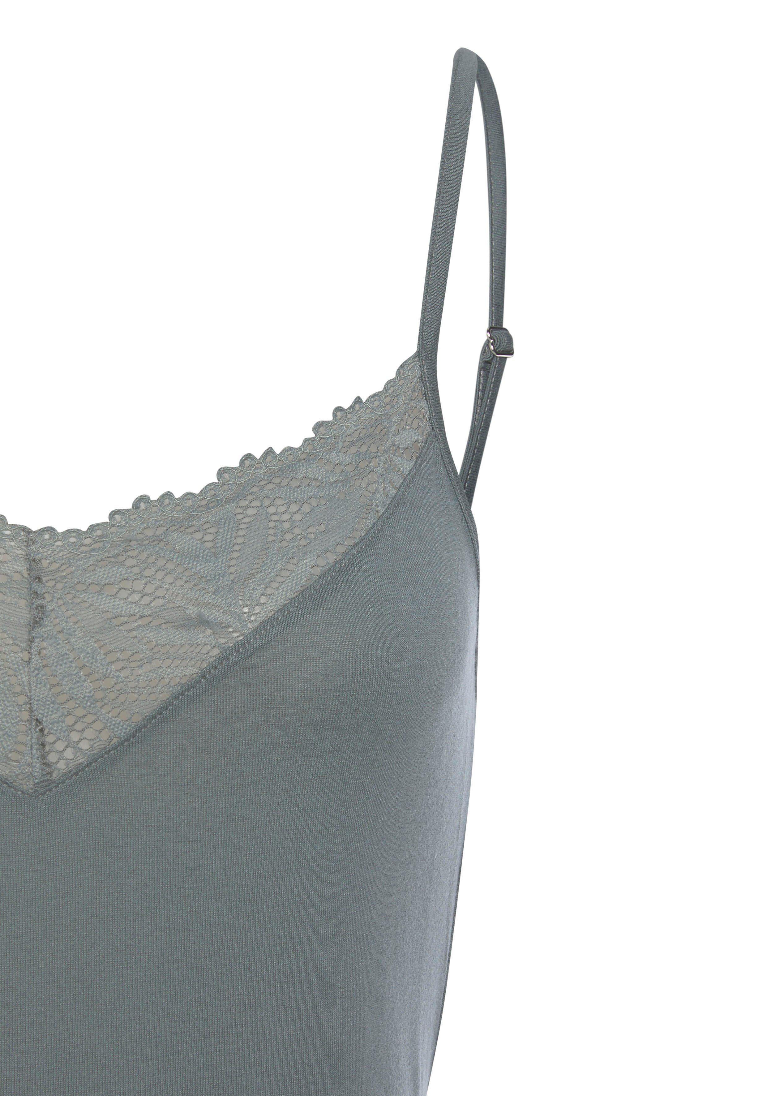 Lascana Kanten top met chique kanten details