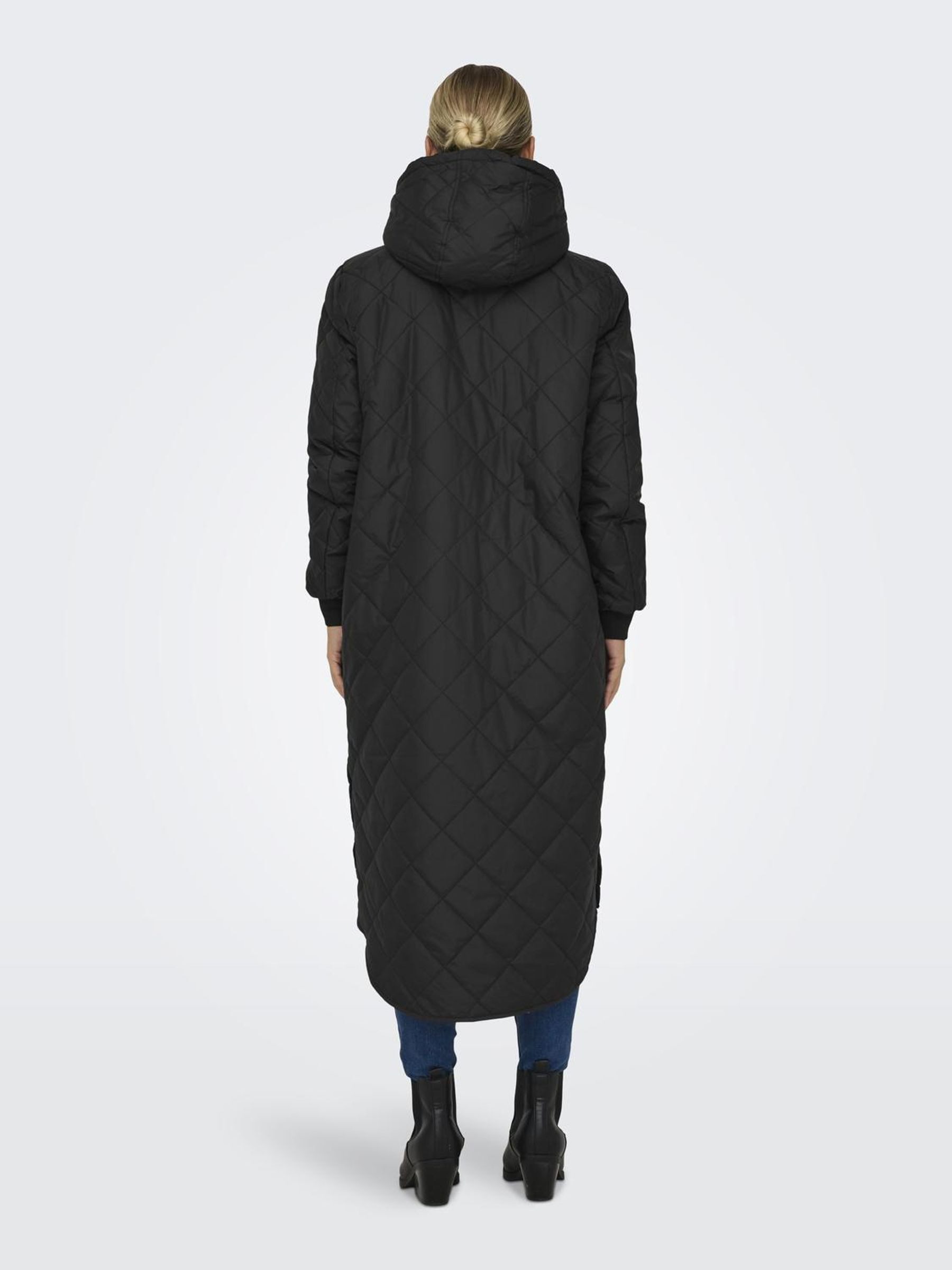 Only Gewatteerde jas ONLNEWSANDY QUILT COAT CC OTW