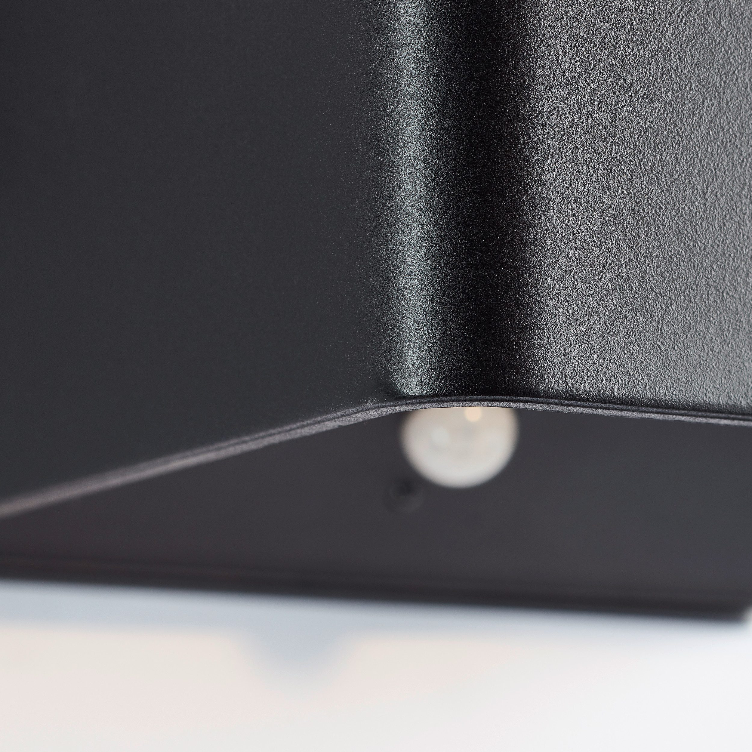 Brilliant Leuchten Wandlamp voor buiten Iseo - draagbare acculamp incl. magnetische plaat Accu, 300 lm, 3000 K, USB, zwart, mobiele buitenlamp, wandlamp (1 stuk)