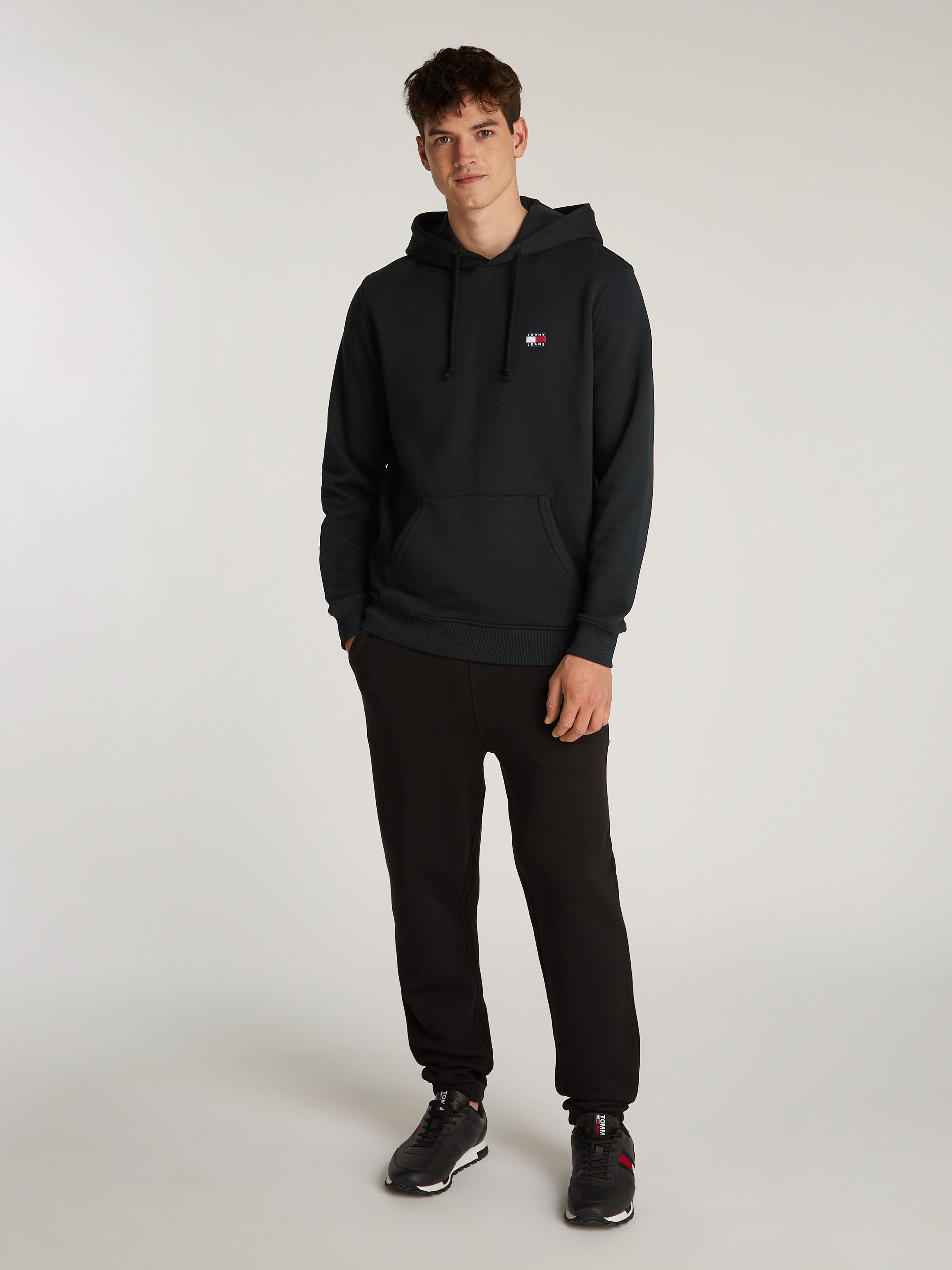 TOMMY JEANS Hoodie TJM REG BADGE HOODIE EXT