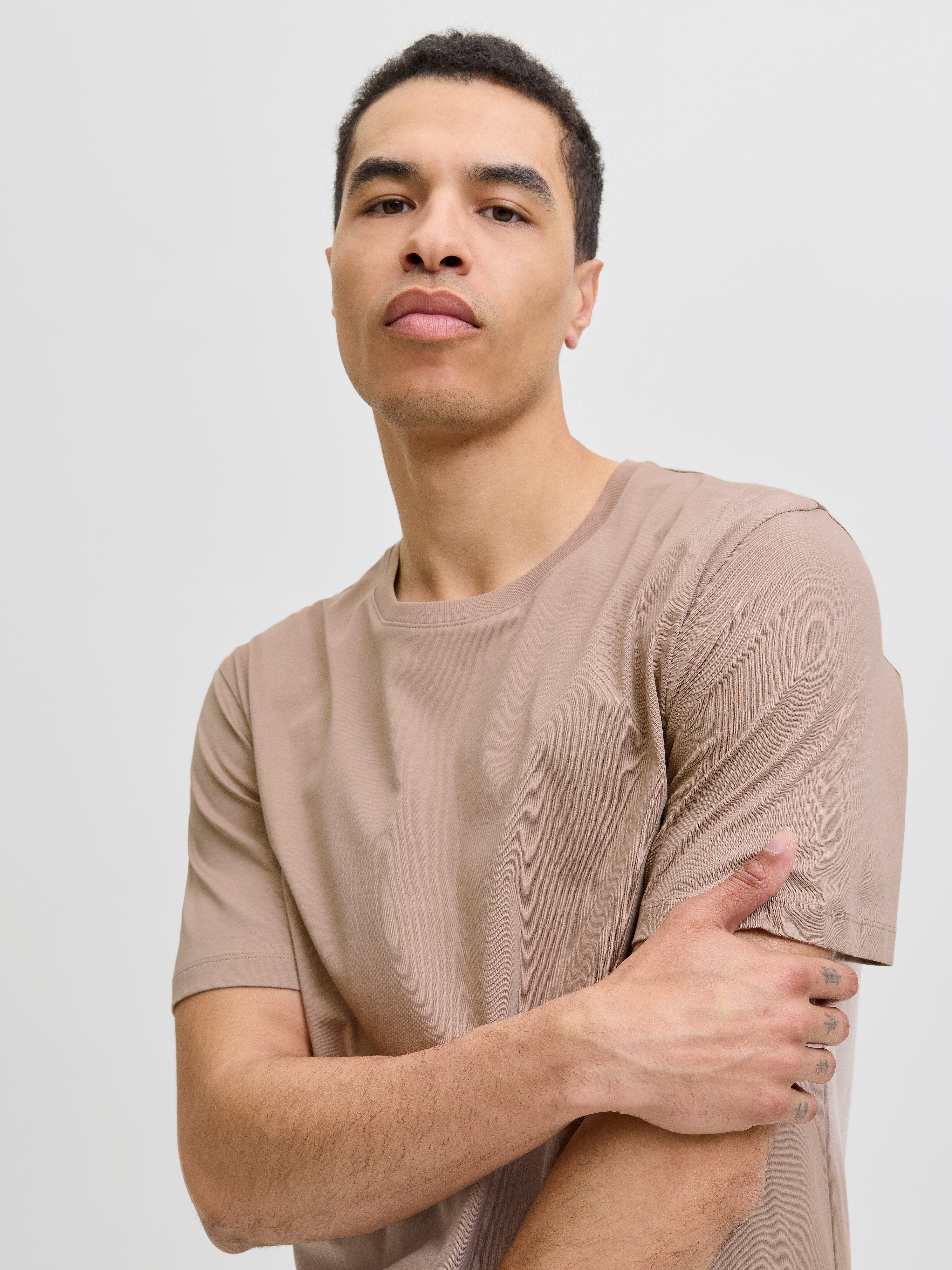 Jack & Jones Shirt met ronde hals JJEORGANIC BASIC TEE SS O-NECK NOOS