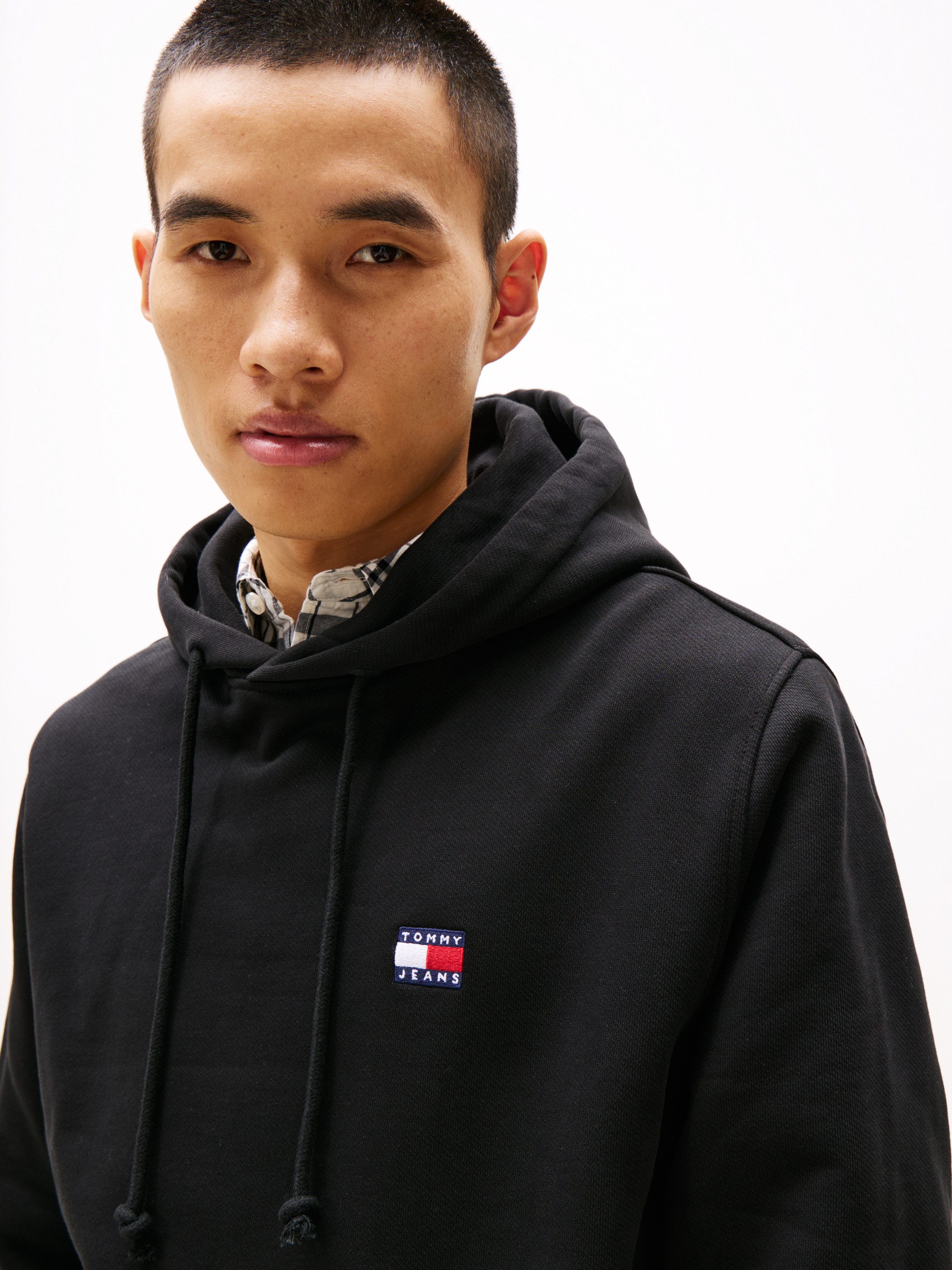 TOMMY JEANS Hoodie TJM REG BADGE HOODIE EXT