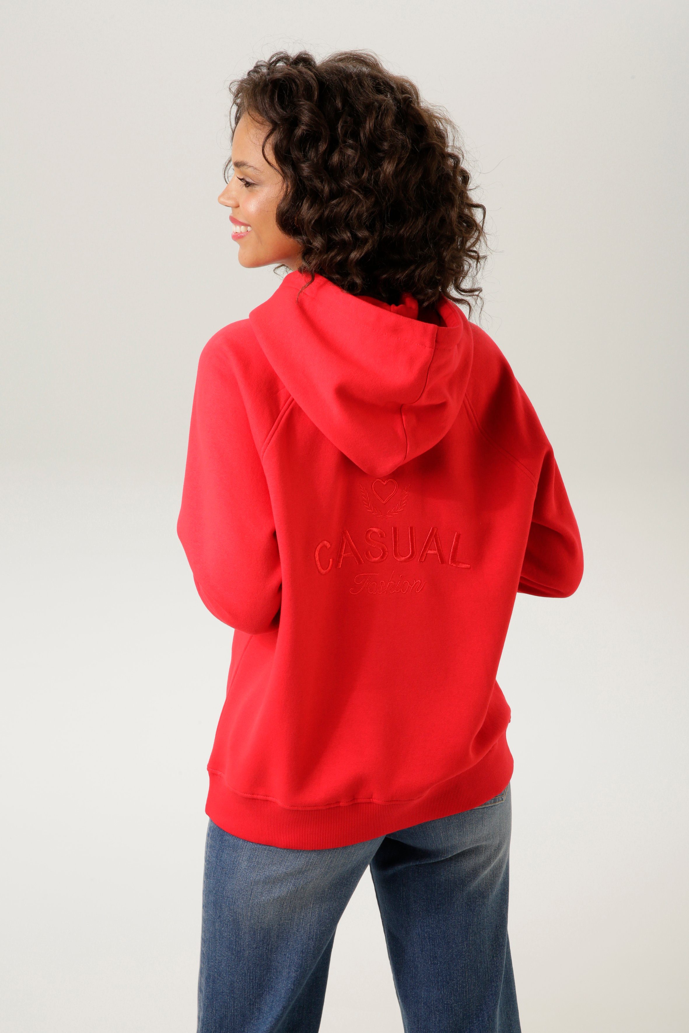 Aniston CASUAL Sweatshirt met decoratieve geborduurde achterkant nieuwe collectie