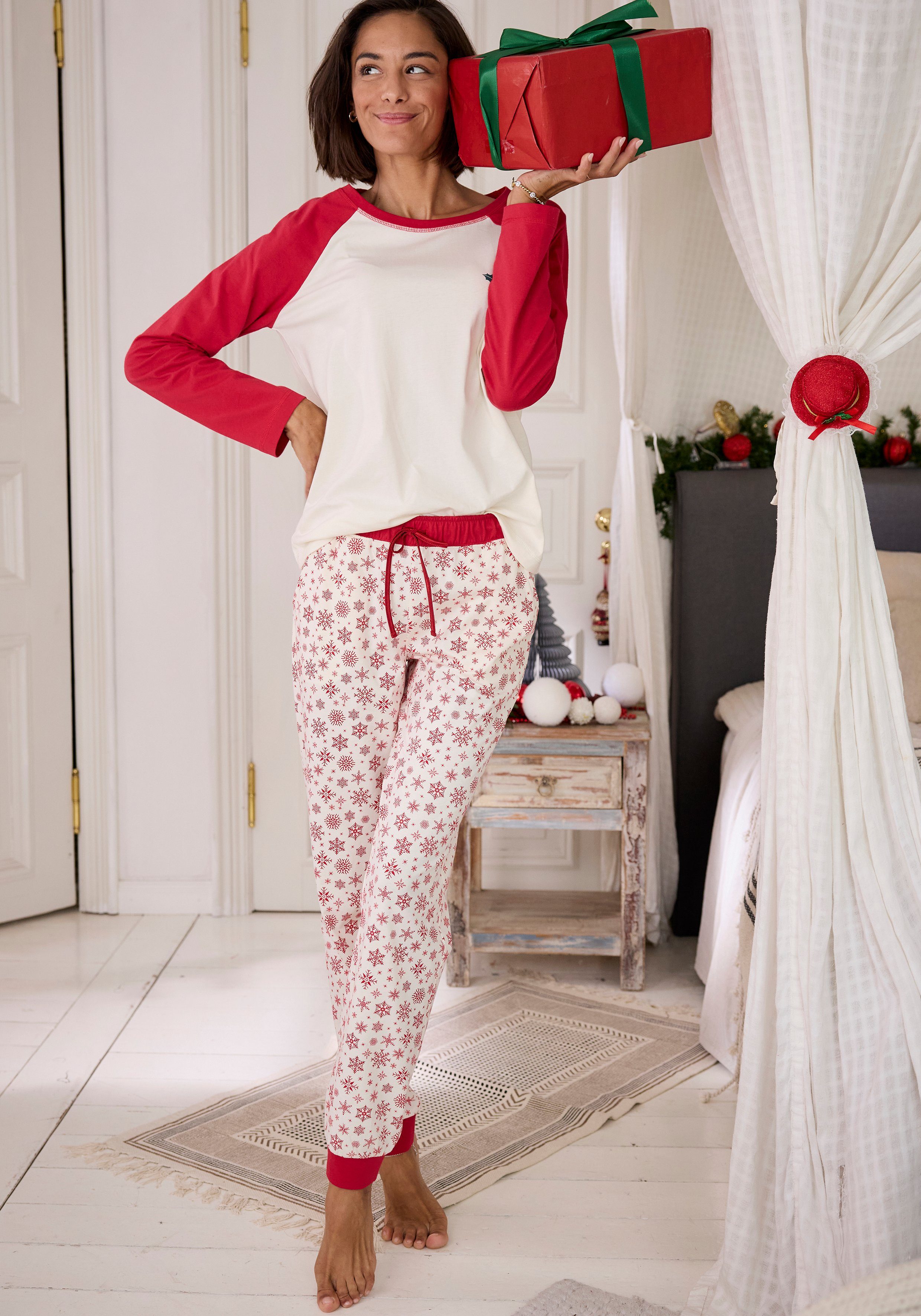 Lascana Pyjama met wintermotieven