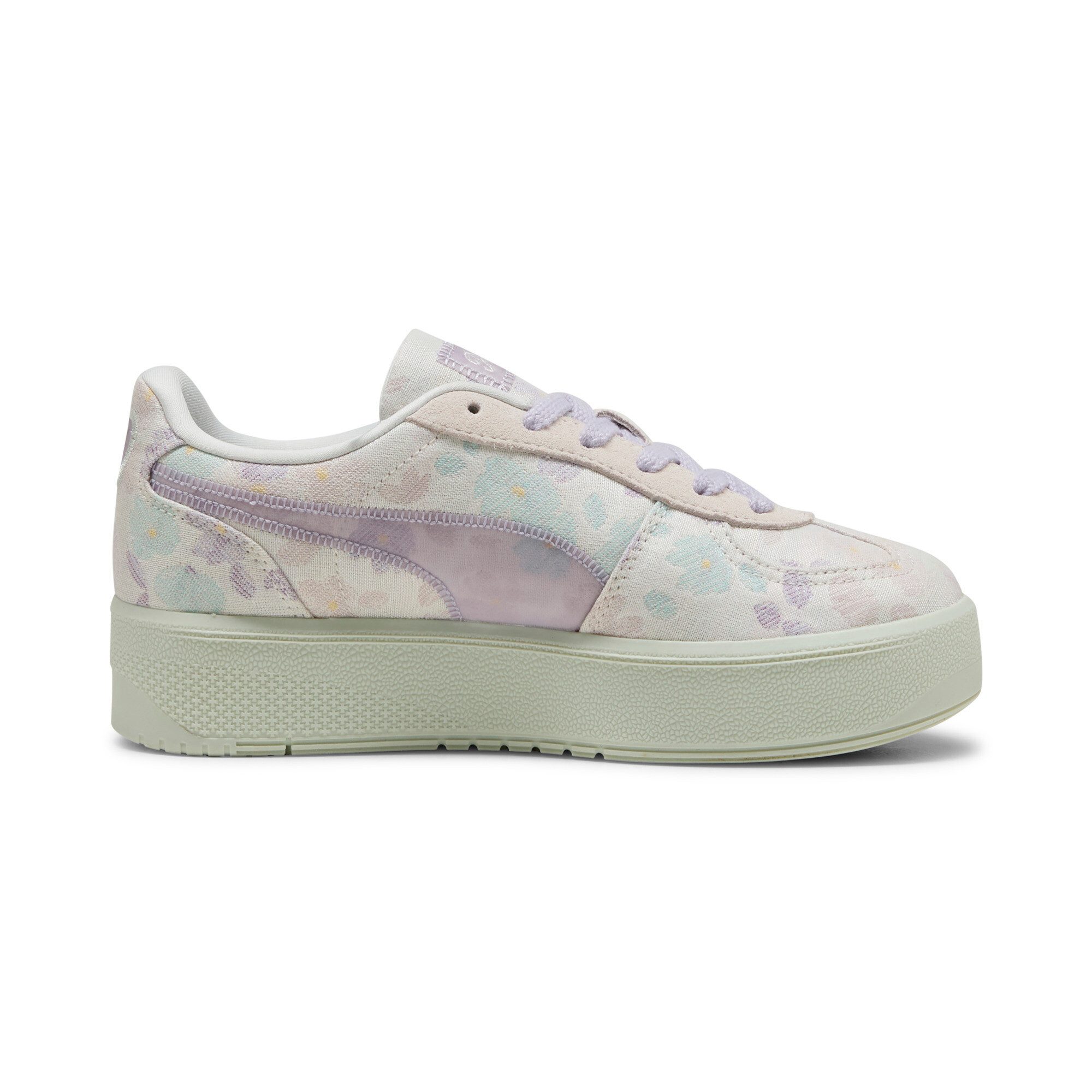 PUMA Sneakers