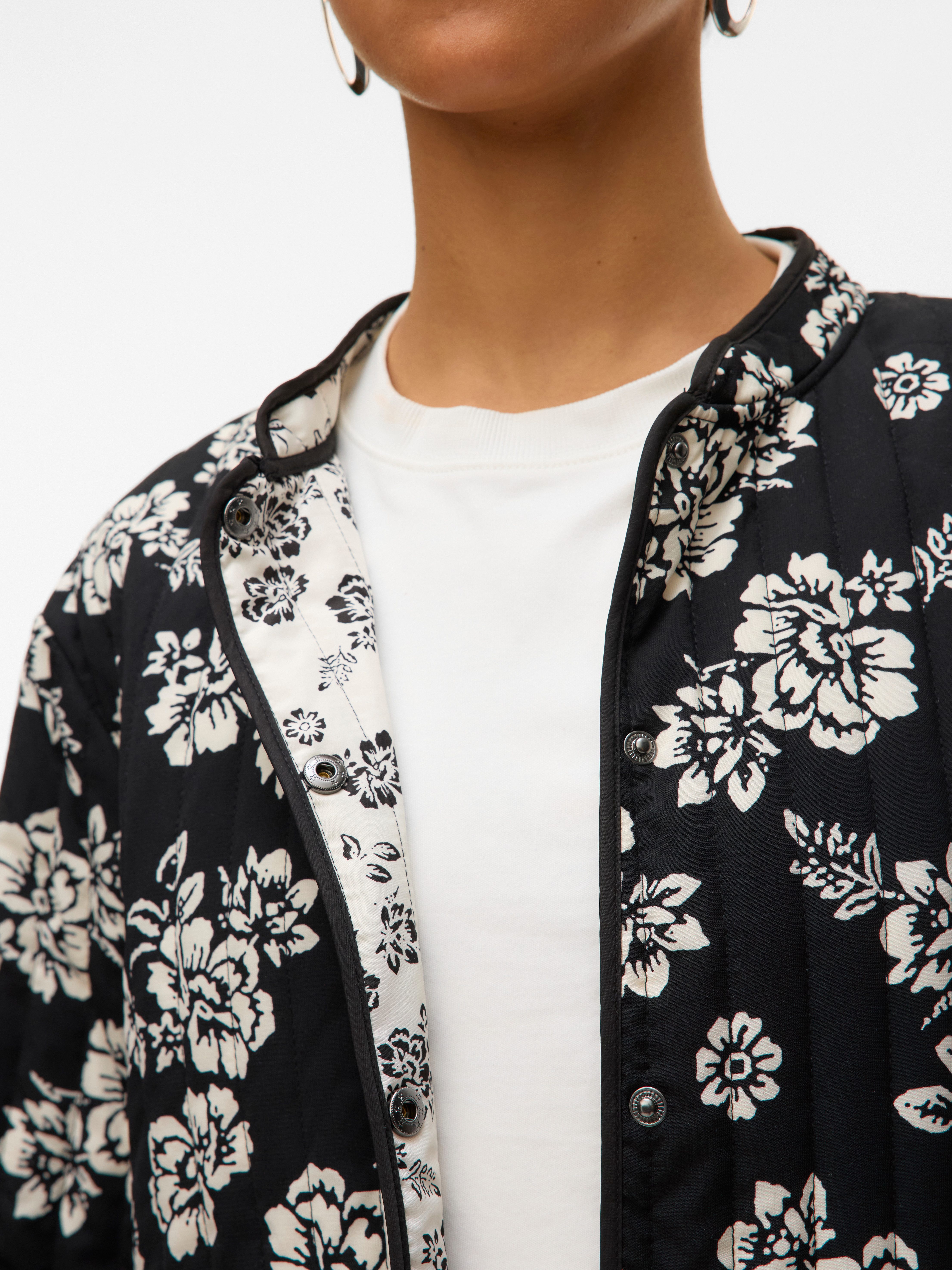 Vero Moda Kort jack VMCLARA JACKET GA NOOS