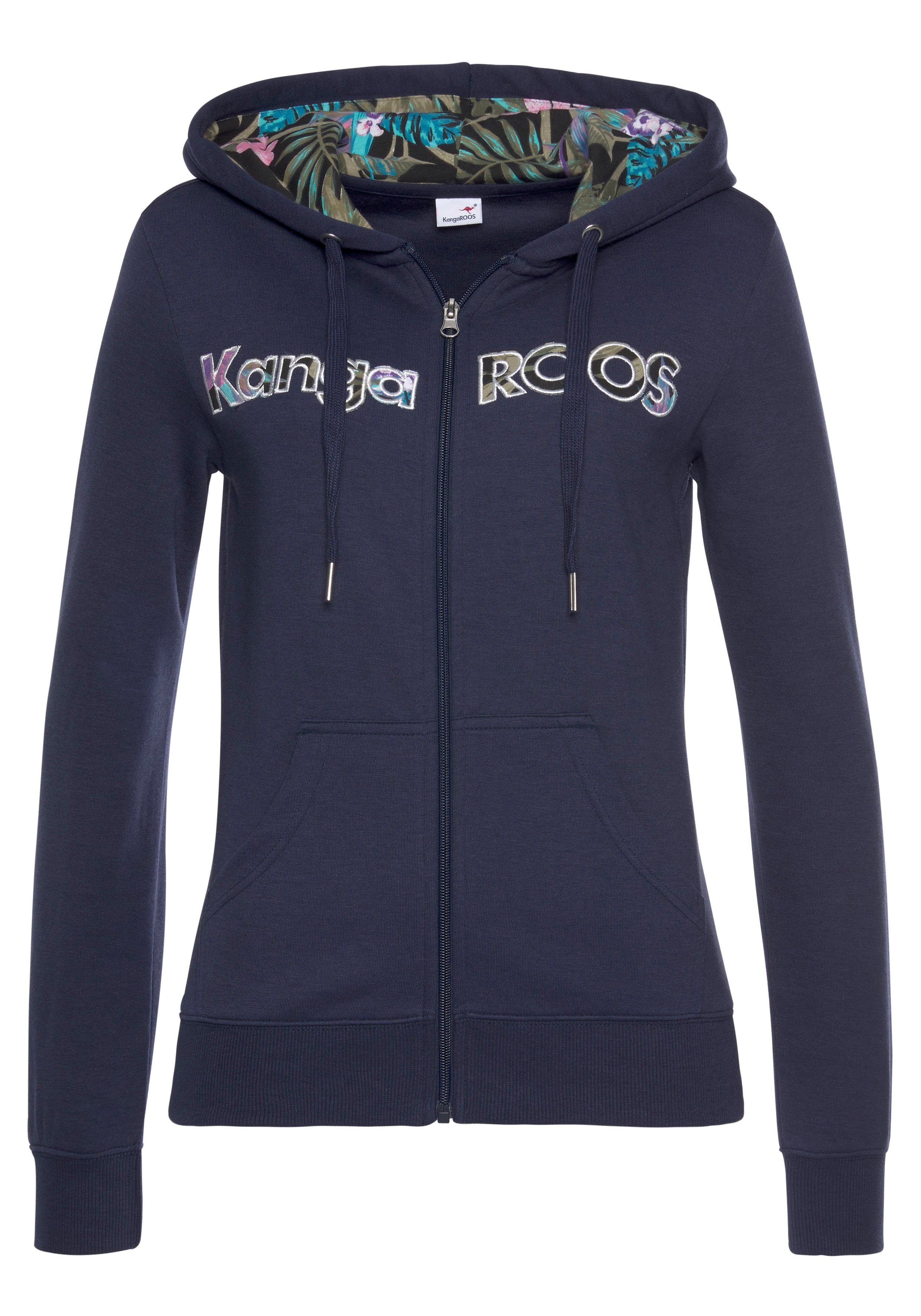 KangaROOS Capuchonsweatvest met verfijnde kangaroos borduurwerk, loungepak