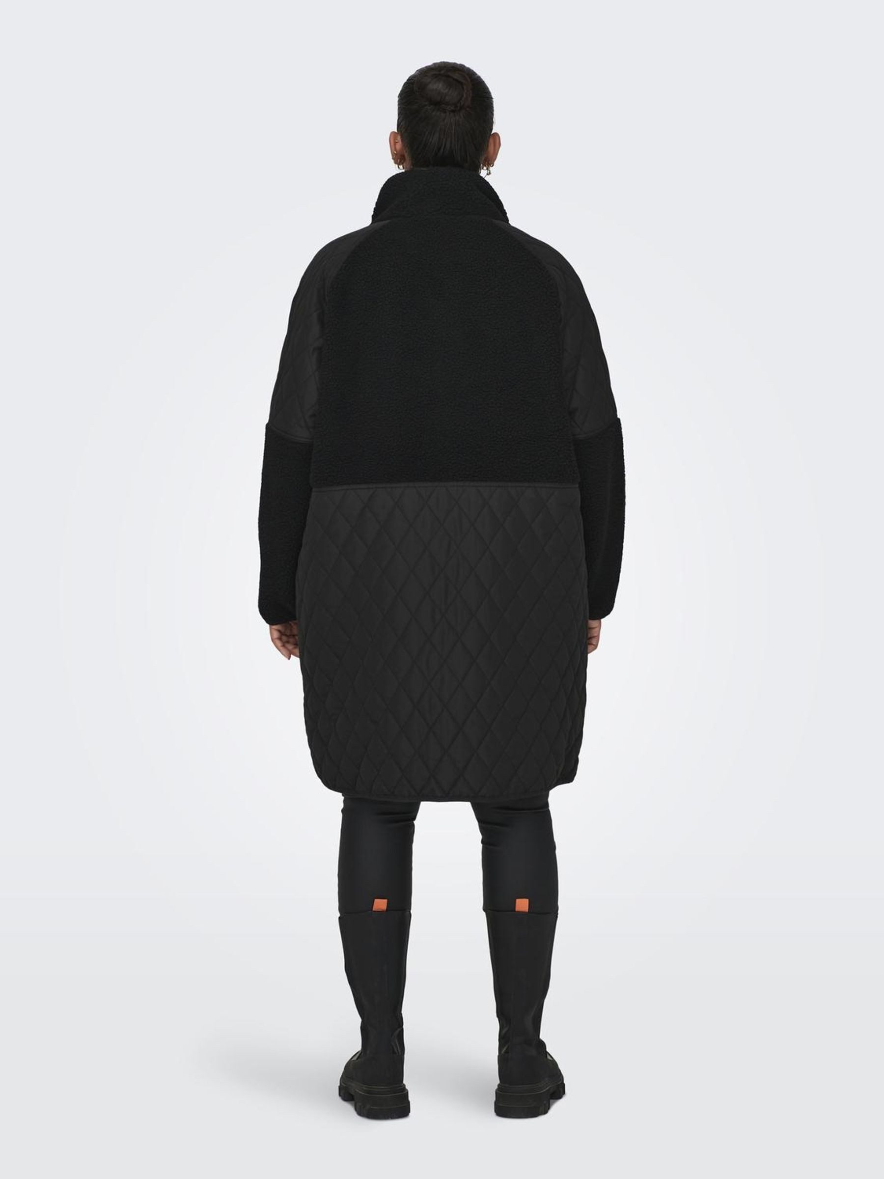 ONLY CARMAKOMA Gewatteerde jas CAROHIO QUILT MIX FLEECE JACKET CC OTW