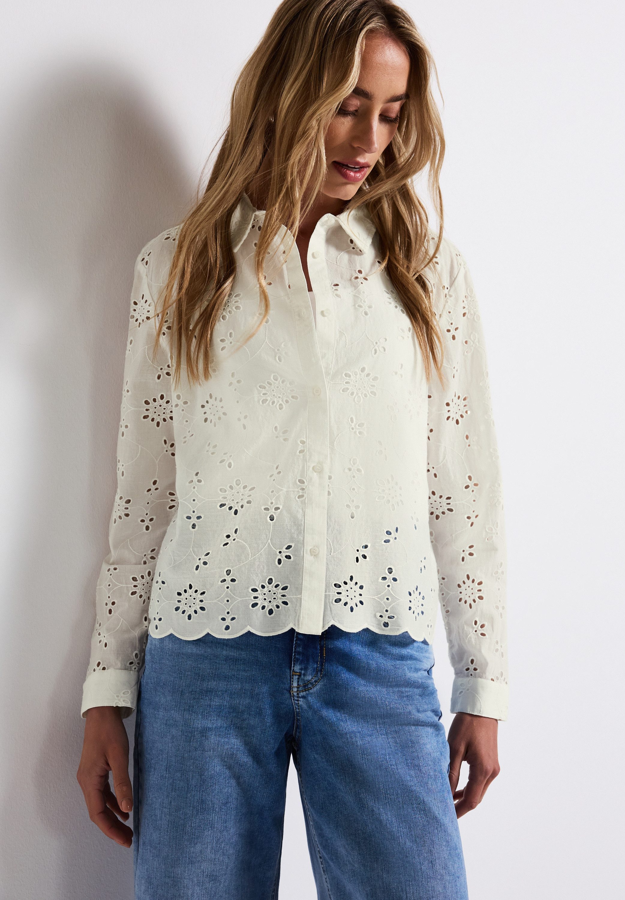 STREET ONE Overhemdblouse met broderie anglaise