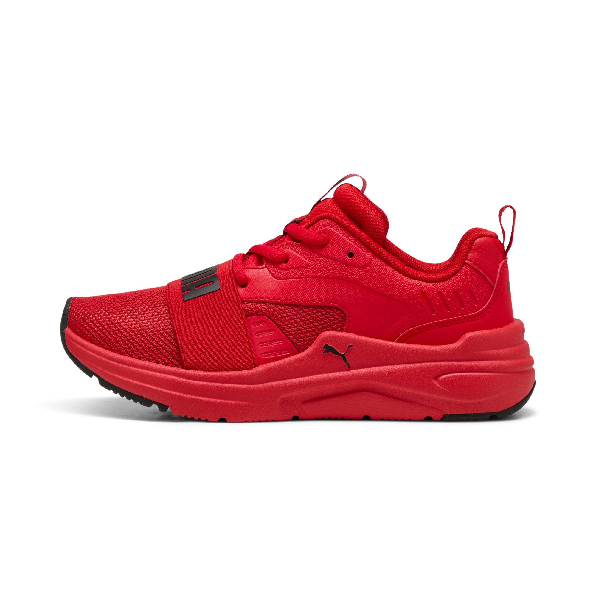 PUMA Sneakers