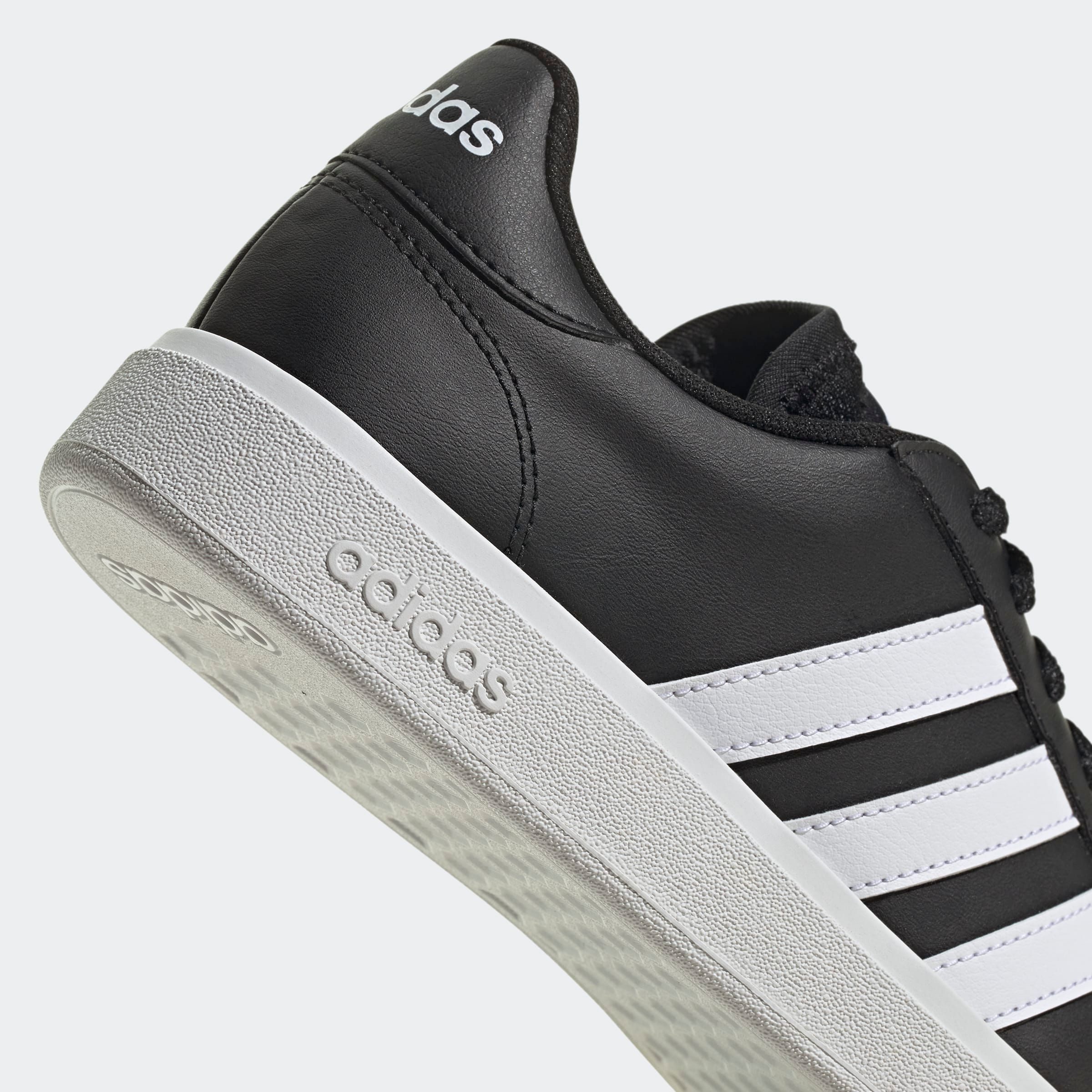 adidas Sportswear Sneakers GRAND COURT TD LIFESTYLE COURT CASUAL Design geïnspireerd op de adidas Superstar