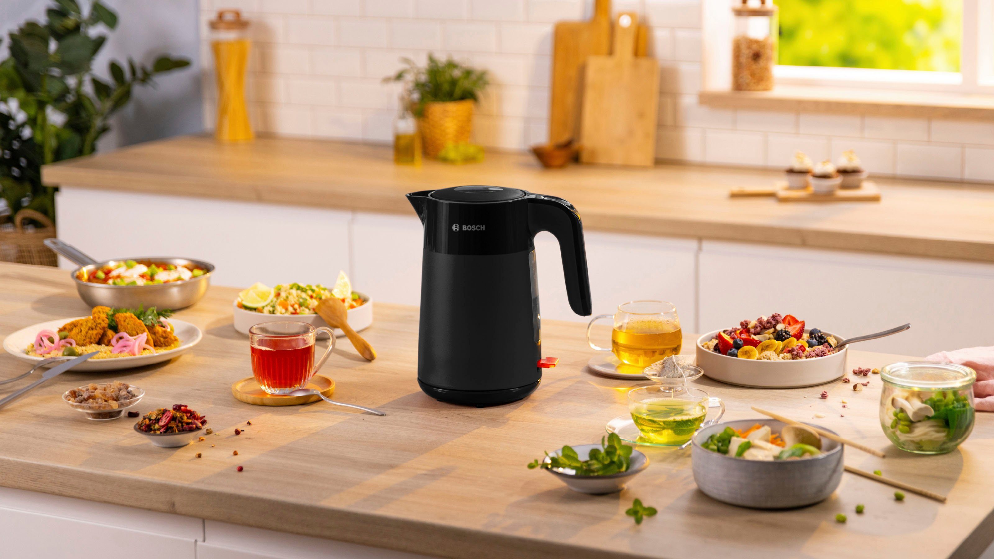 BOSCH Waterkoker MyMoment TWK2M163, Abschaltautomatik, Überhitzungschutz, Tassenanzeige, 1,7 l, Automatische uitschakeling, weergave aan kopjes, matzwart