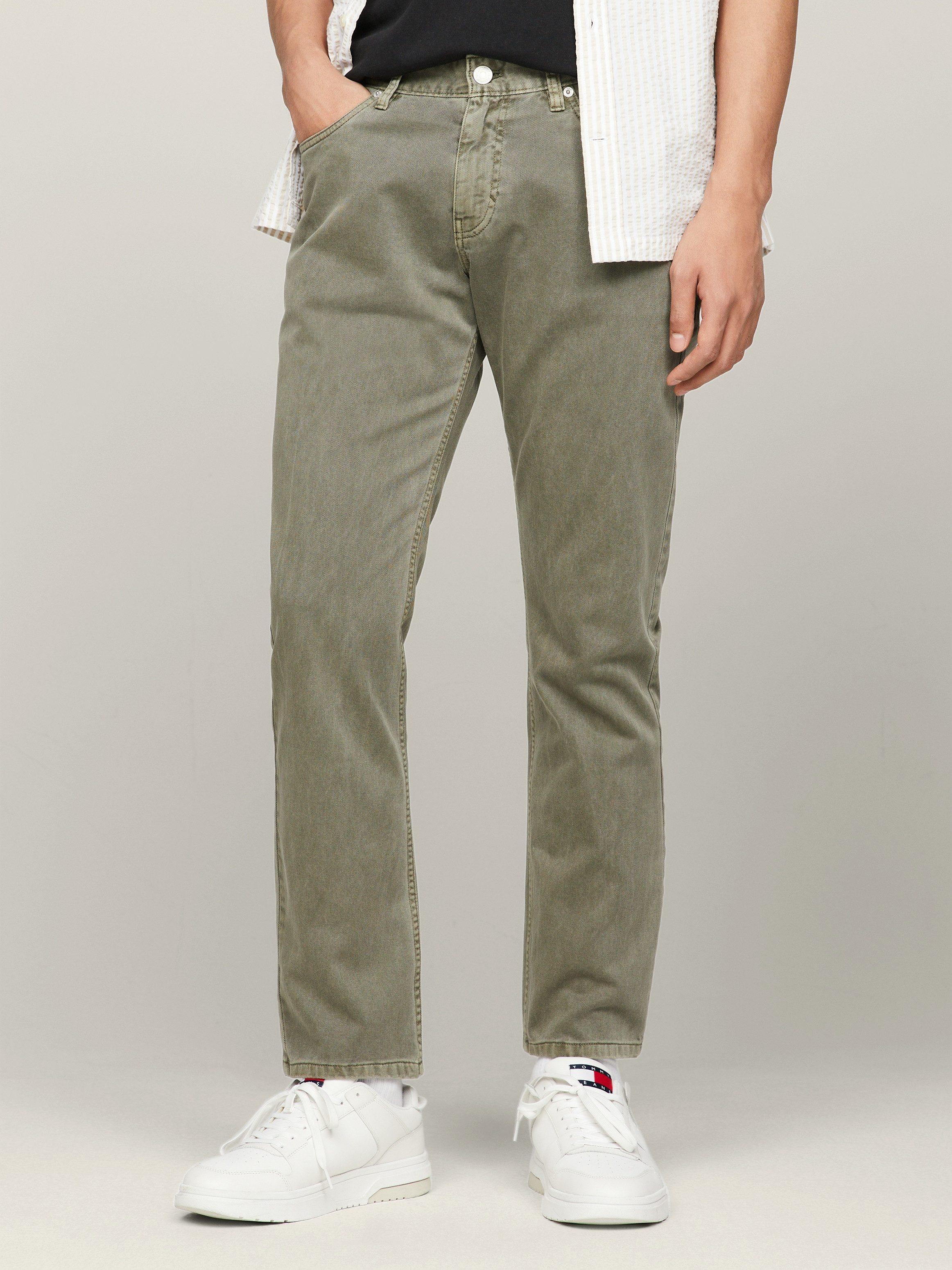 TOMMY JEANS Five-pocketsbroek TJM RYAN GARMENT DYE PANT