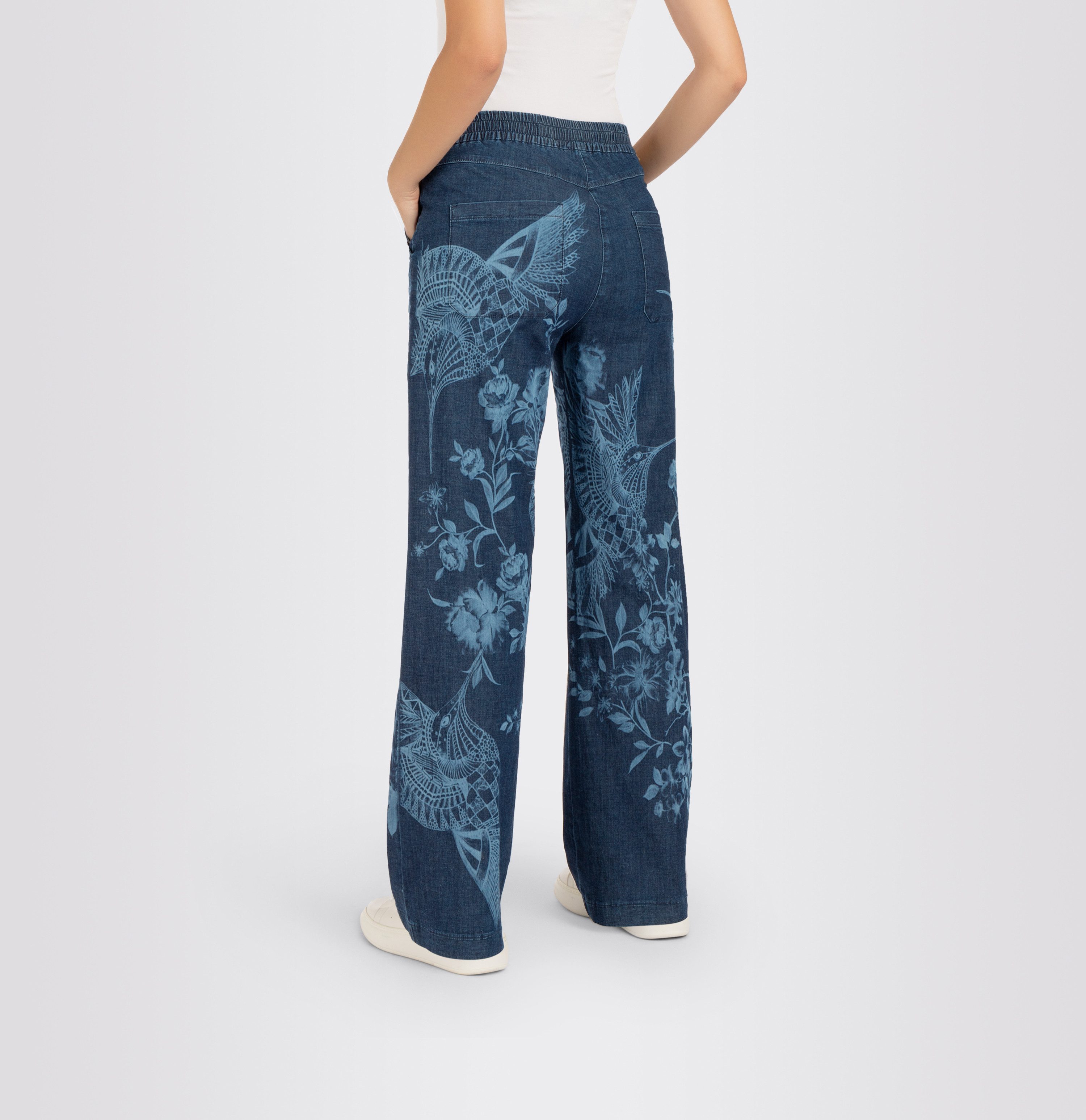 MAC Bootcutbroek Chiara Bootcut-vorm in figuuraccentuerende vorm