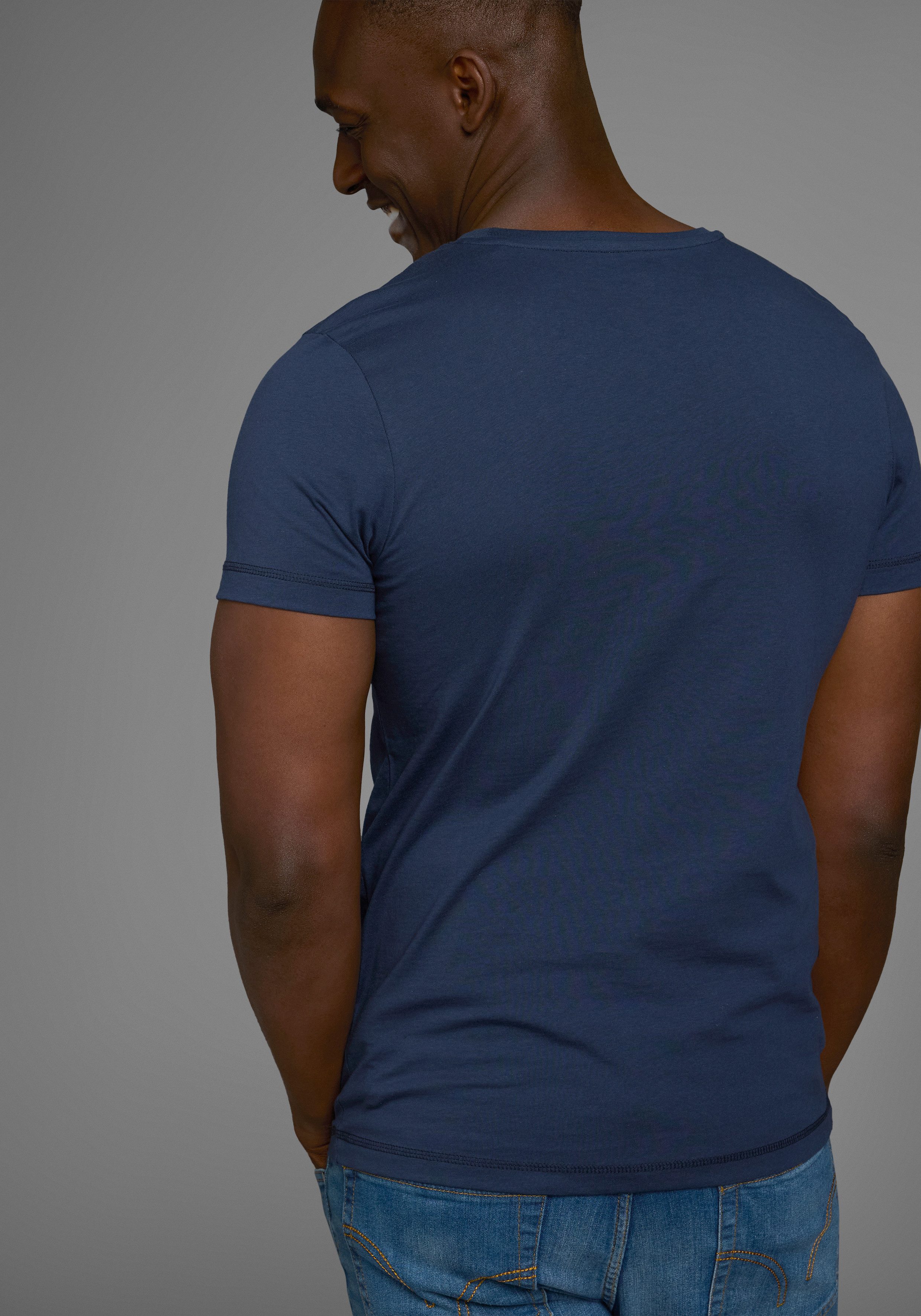 AJC T-shirt korte mouwen, smalle snit, met stijlvolle druk