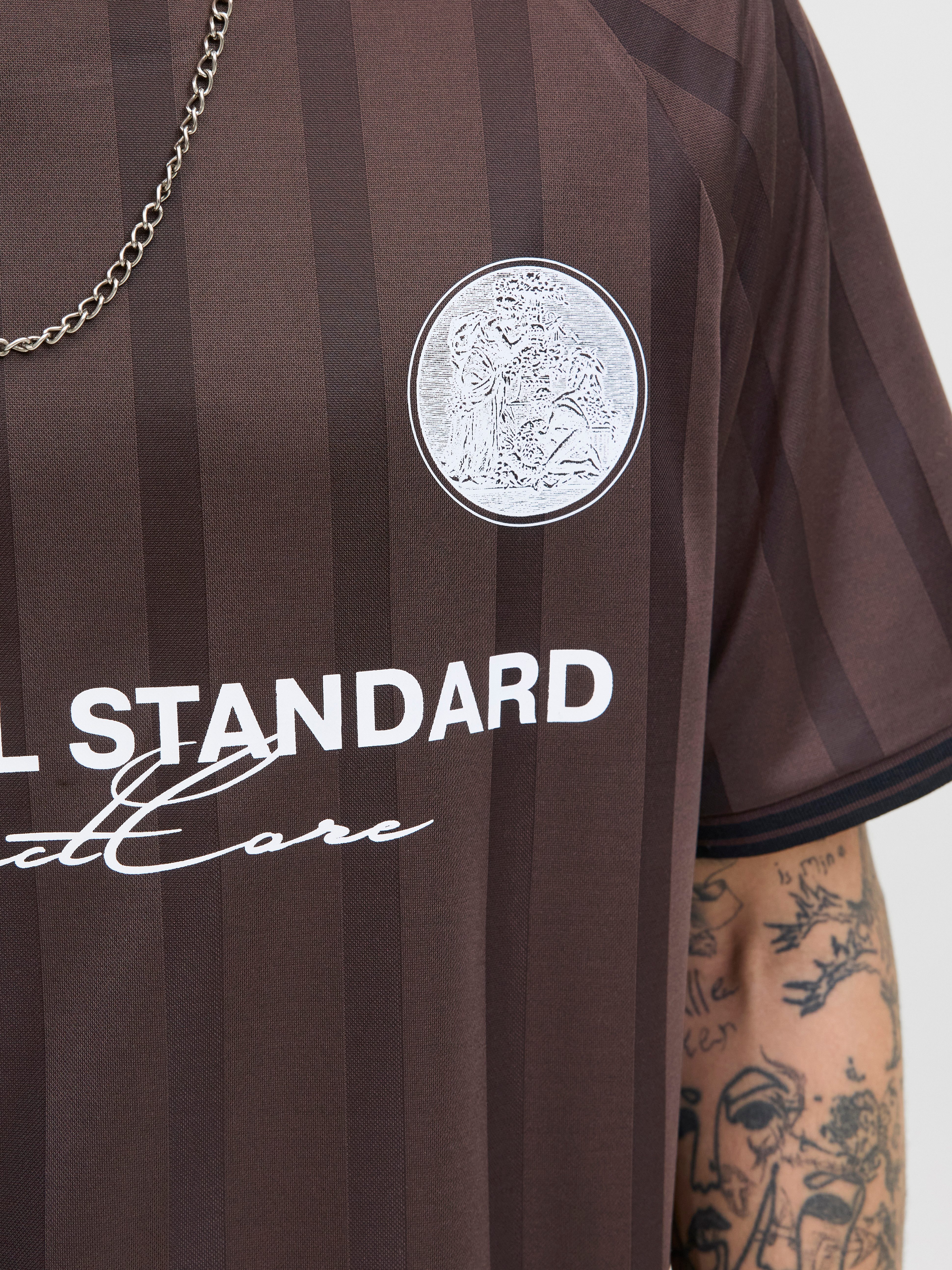 Jack & Jones Trainingsshirt JCOCOVER RETRO FOOTBALL TEE SS LN