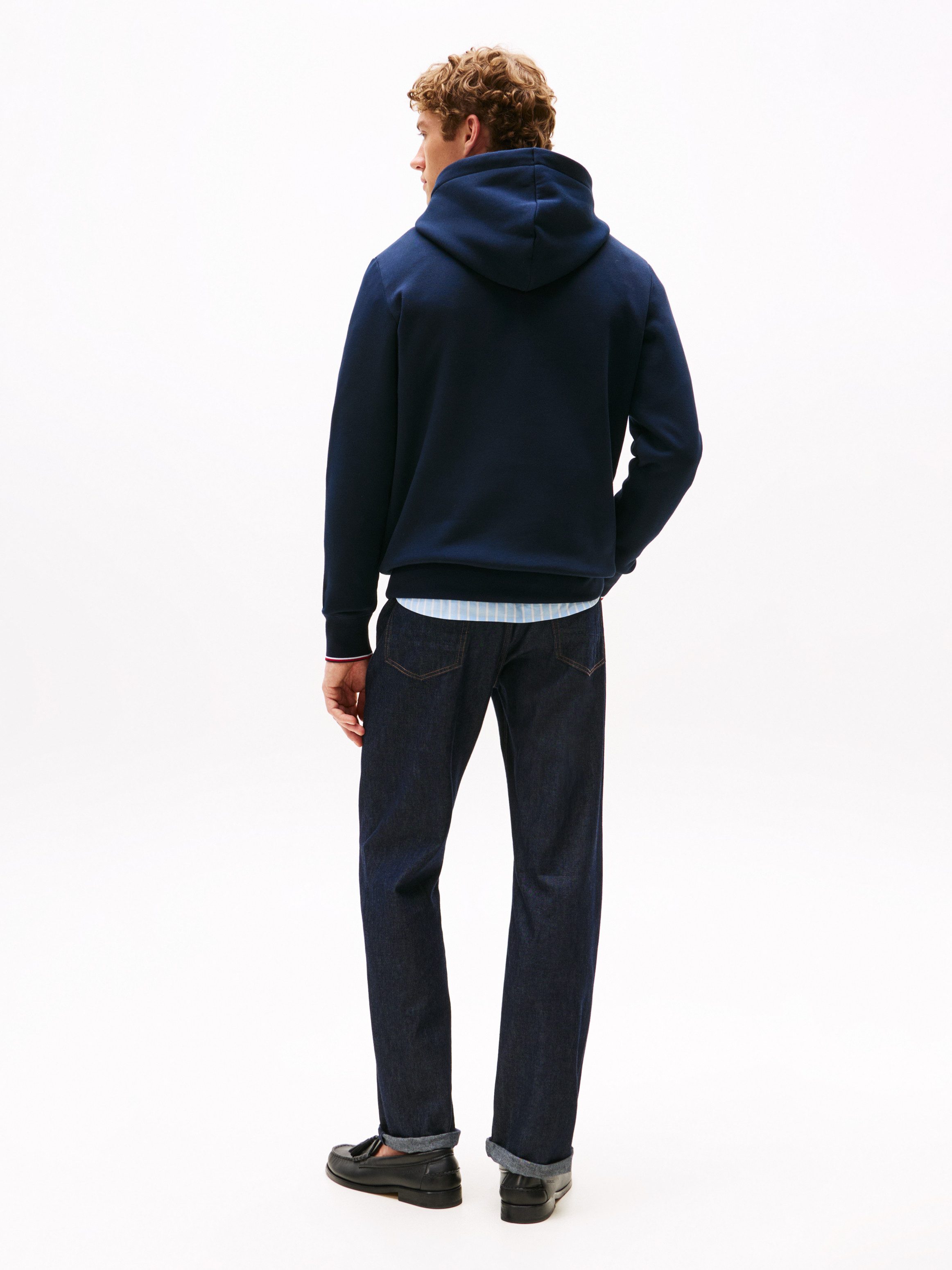 Tommy Hilfiger Hoodie TOMMY LOGO TIPPED HOODY Tommy-Tape binnen aan de halsopening, Vlag-Stiksel op de Mouw