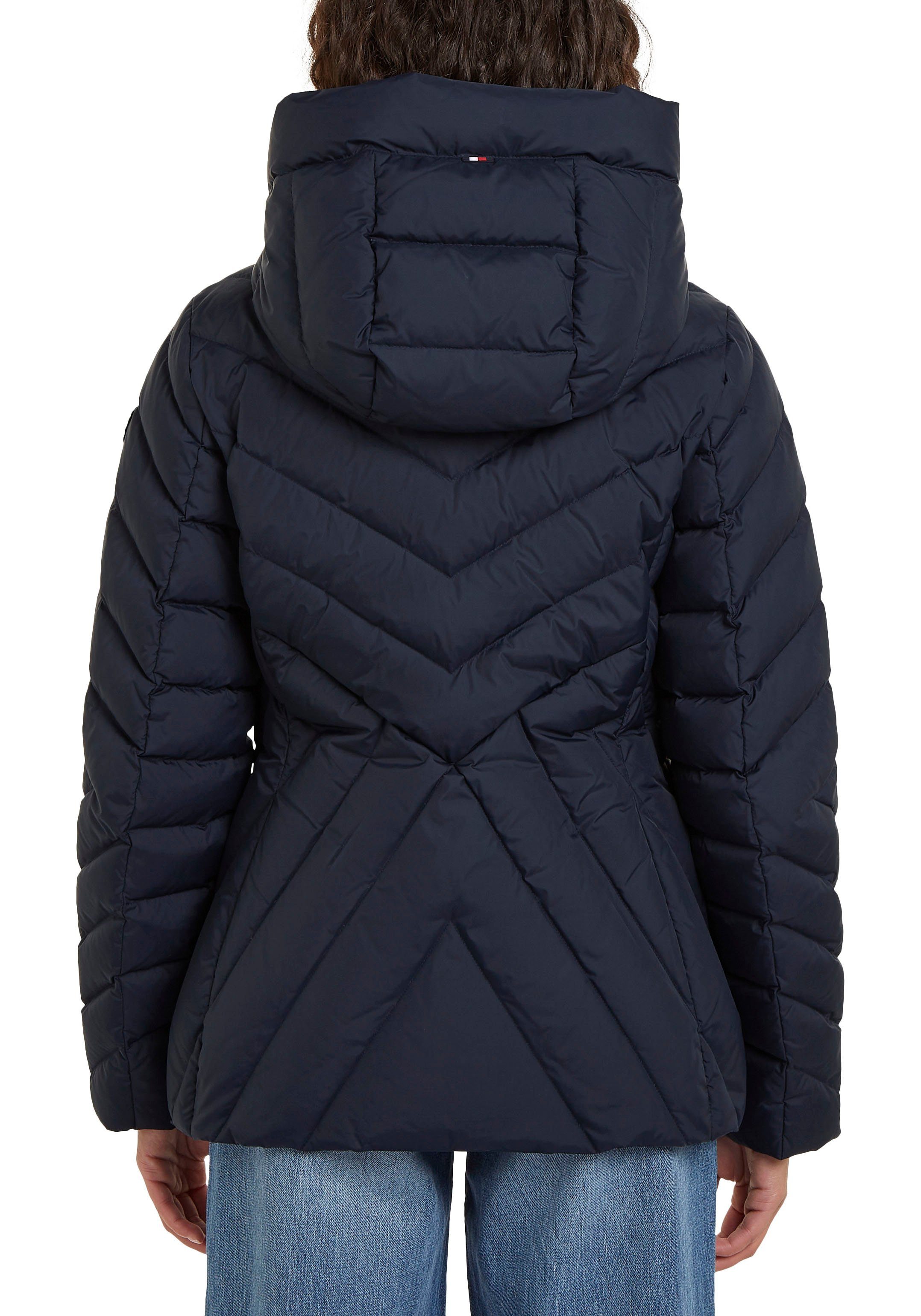 Tommy Hilfiger Gewatteerde jas CHEVRON MW PADDED JACKET met gemiddelde vulling en tommy hilfiger merklabel