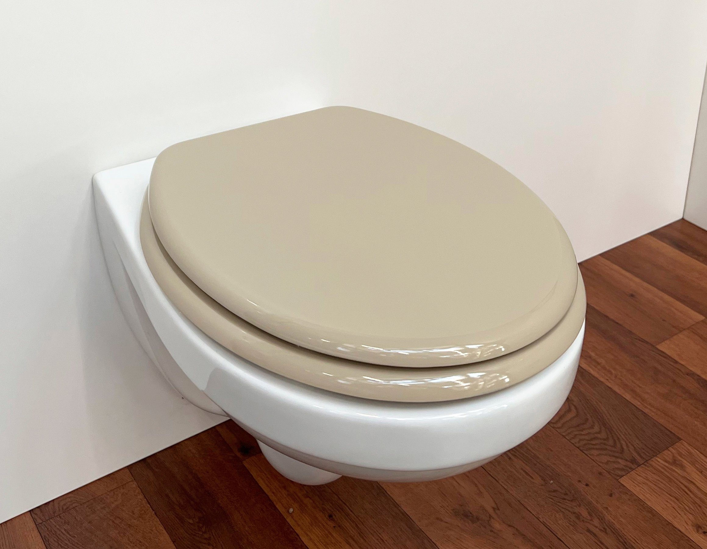 ADOB Toiletzitting uiterst stabiel, messing verchroomde scharnieren