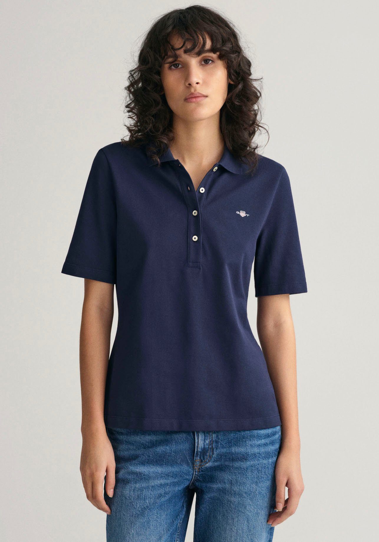 Gant Poloshirt SLIM SHIELD KA PIQUE POLO met geborduurd grafisch logo op de borst