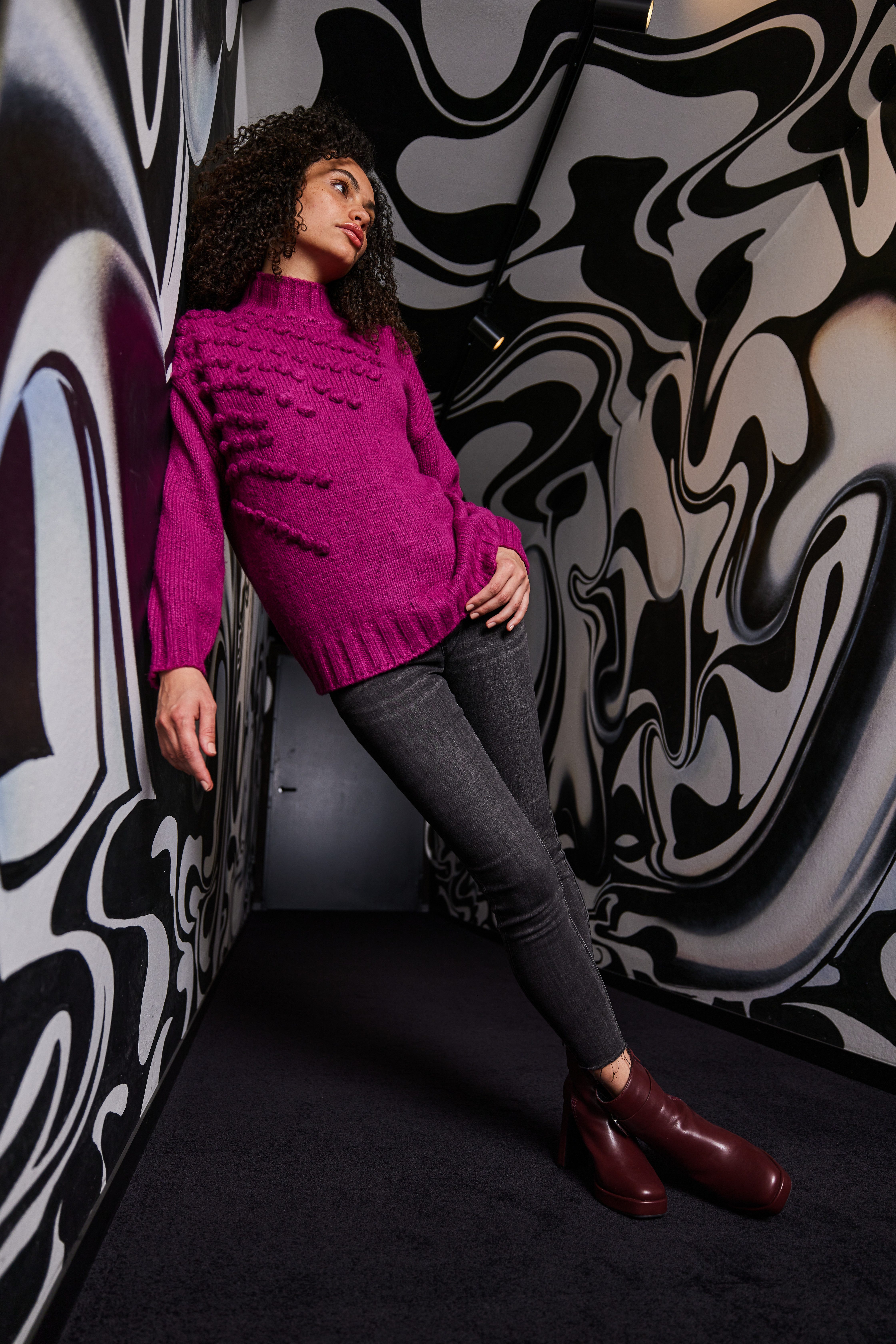 Aniston CASUAL Gebreide trui met gebreide, kleine pompons
