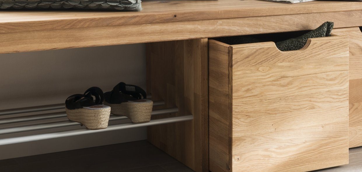 Home affaire Bank Dura Voor de smaakvolle look zorgt het FSC®-gecertificeerde, massieve hout (1 stuk)