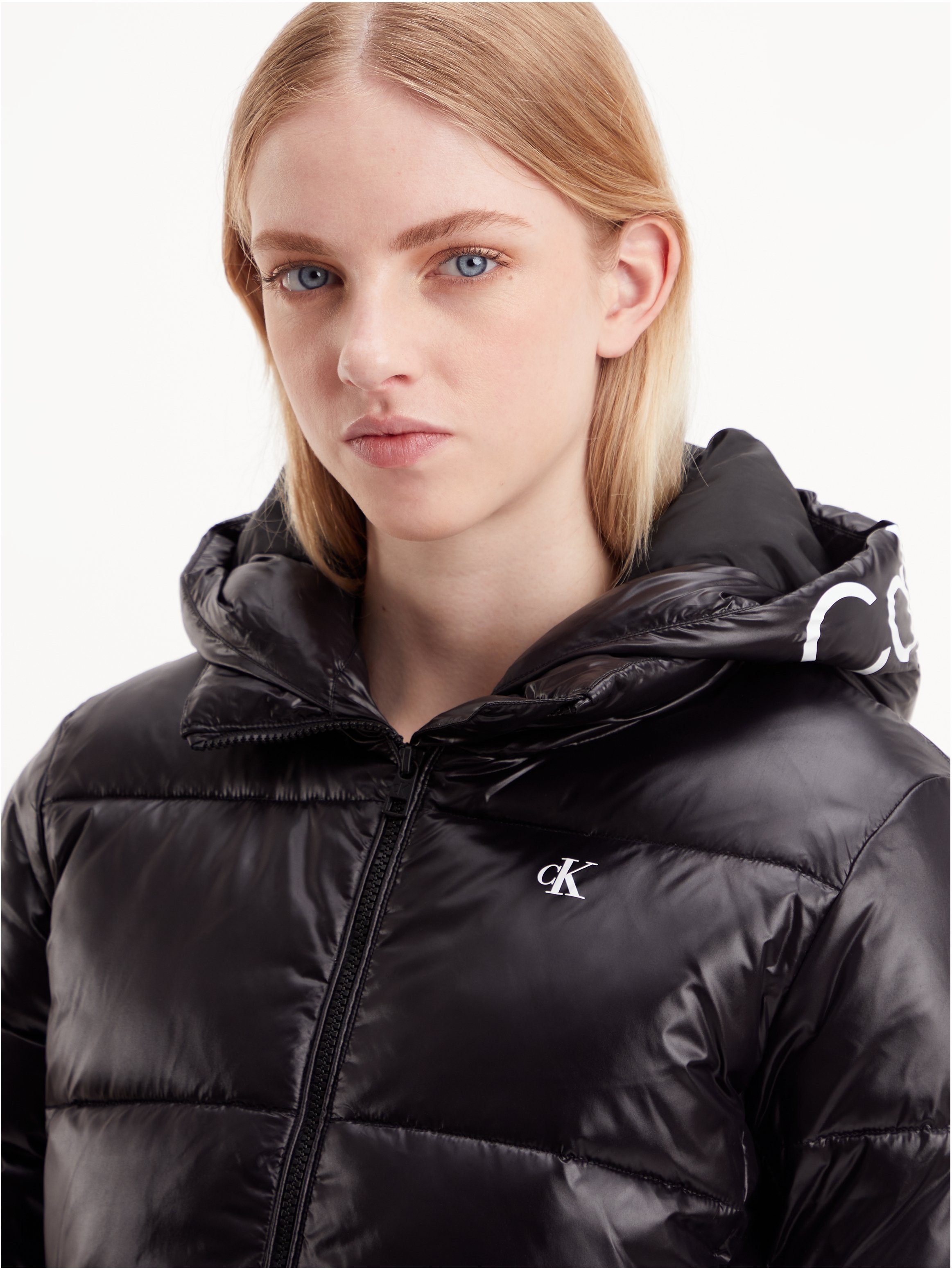 Calvin Klein Lang jack SHINY LONG FITTED JACKET