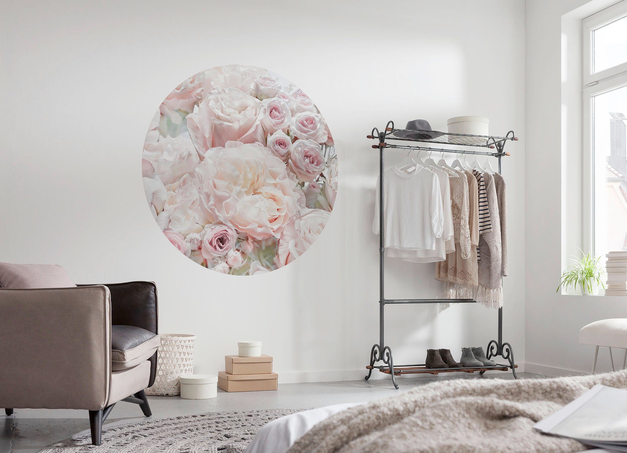 Komar Fotobehang Zelfklevend vlies - Pink and Cream Roses - Afmeting 125 x 125 cm (1 stuk)