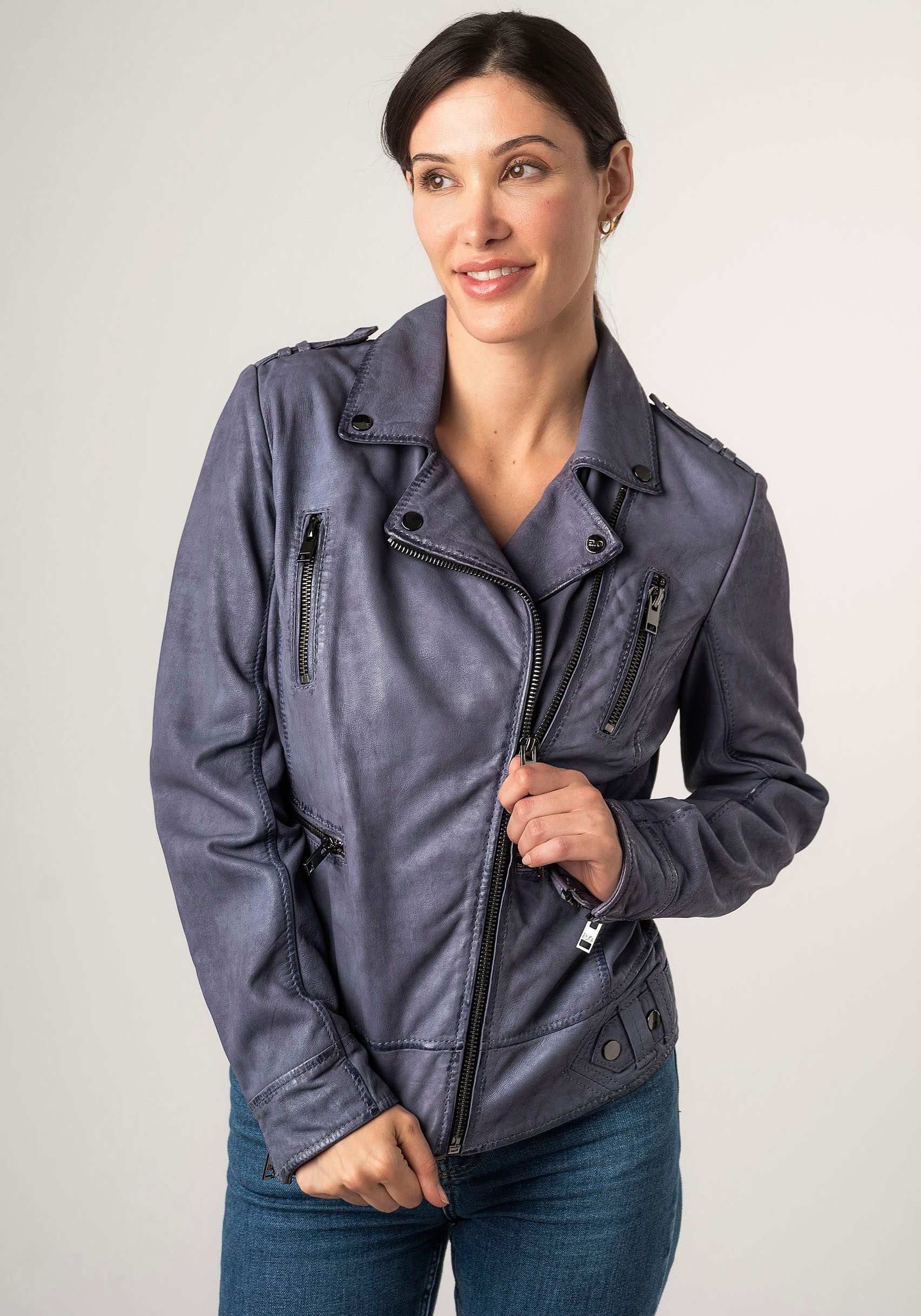 Mauritius Leren jack 2Wtashi met schouderflappen, met studs, met ritszakken